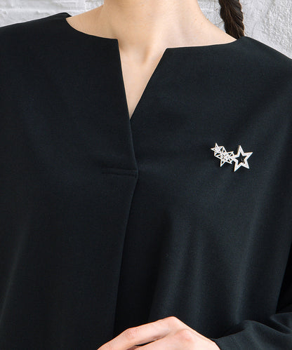 スタービジューブローチ