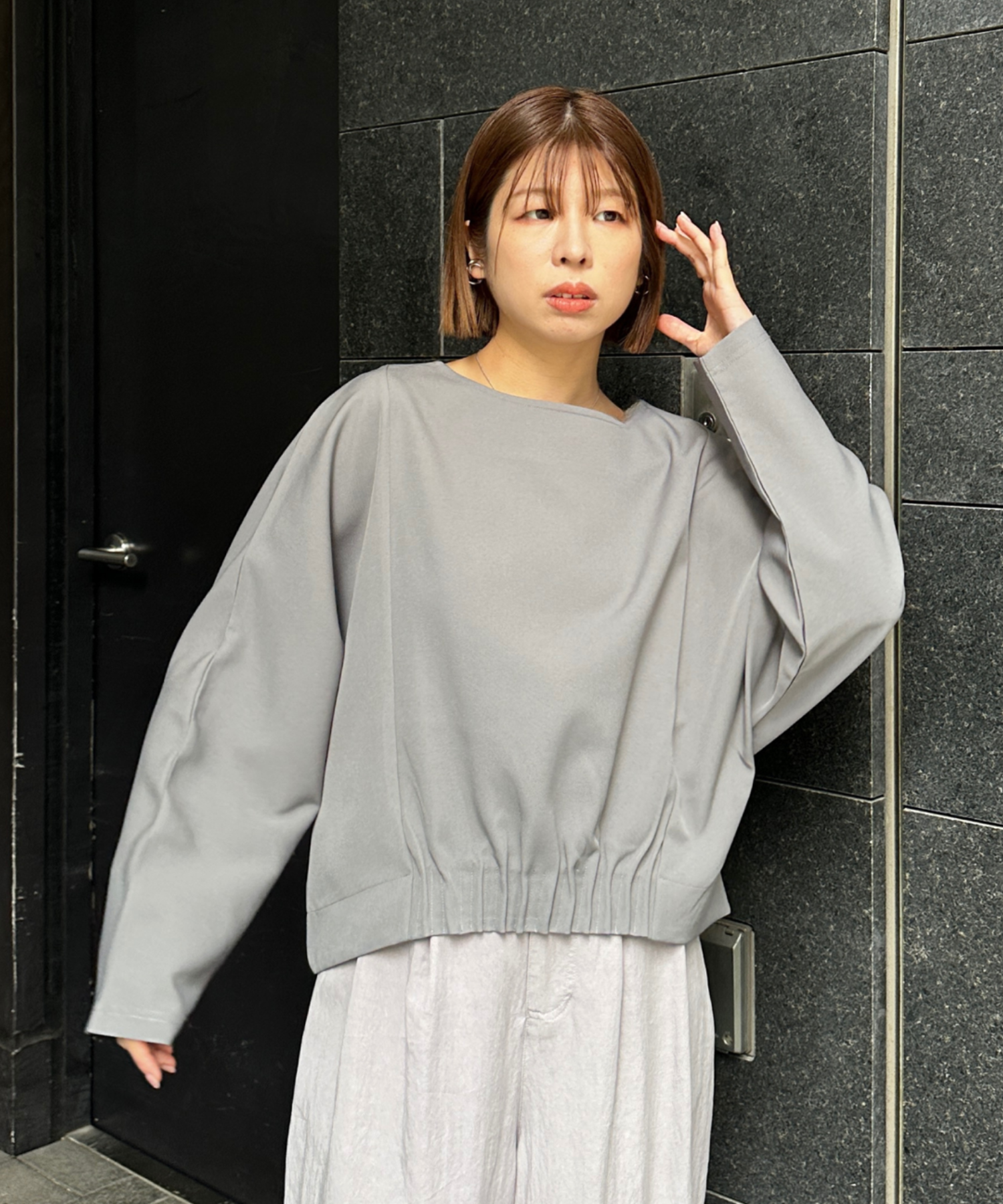 【FONT LAB】ピンタックヘムライトポンチカットソー