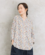 オフホワイト(93)
