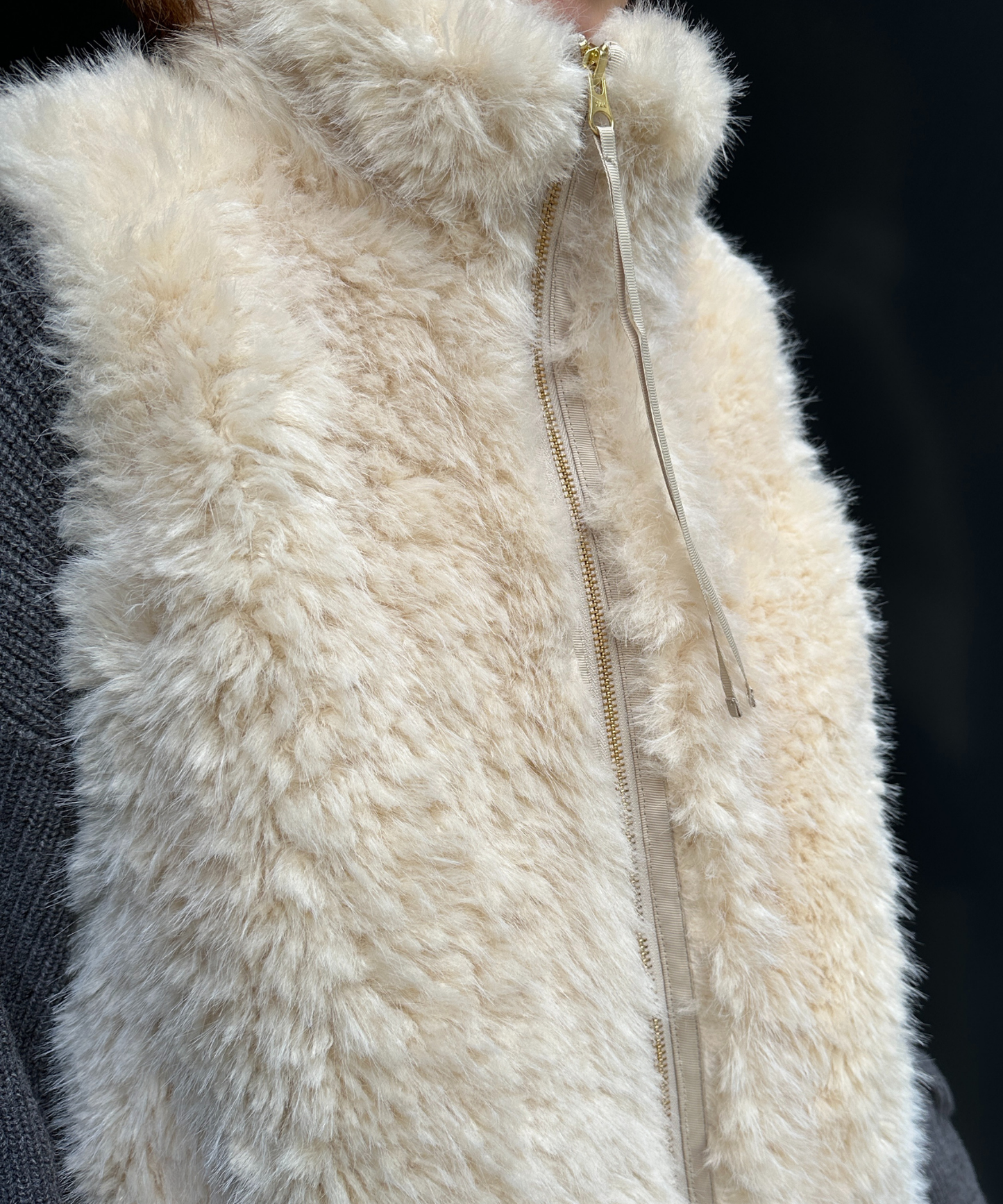 【qout】【R】ロングミックスファーベスト