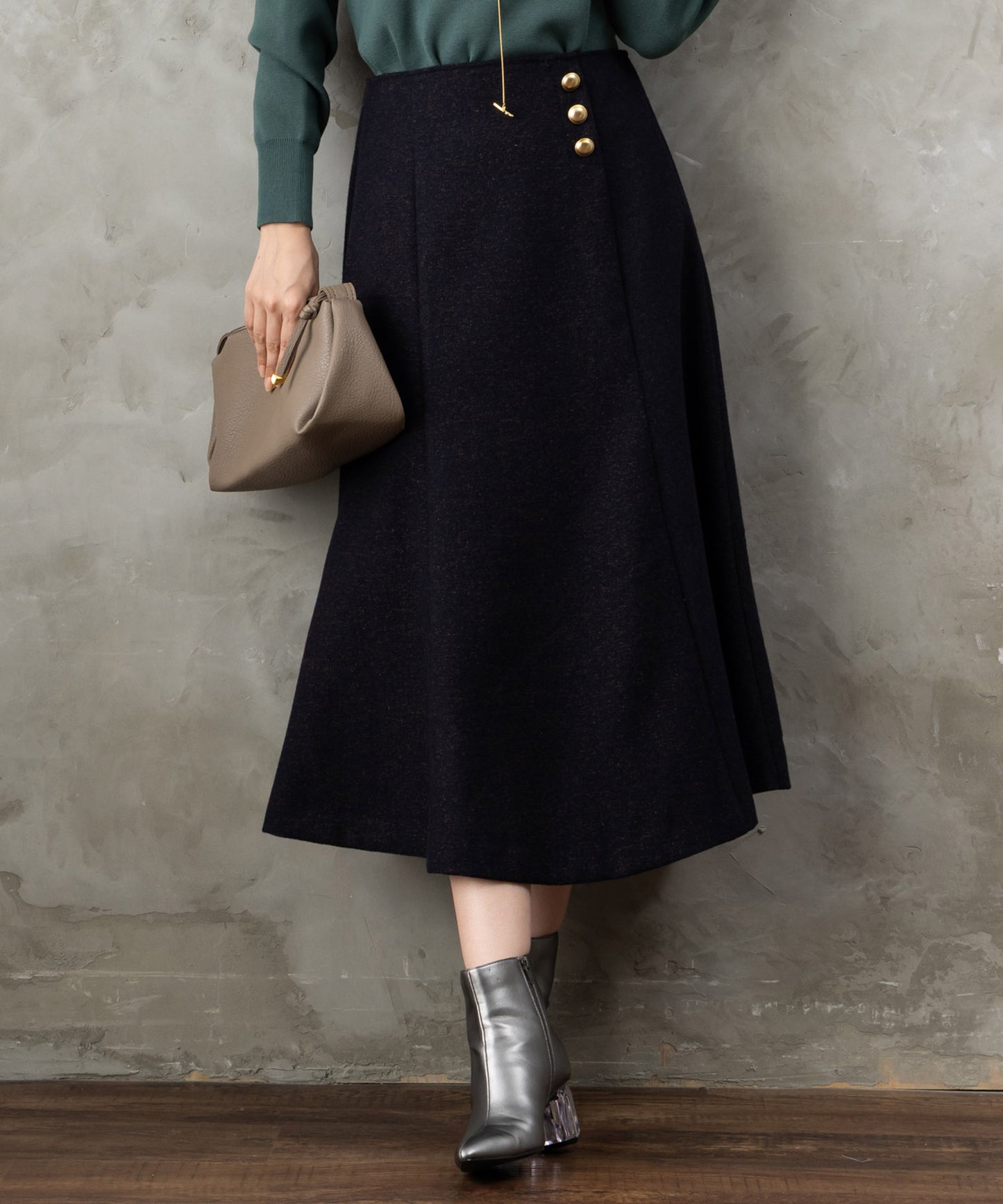 【JETSET SOLO PLUS】ネップツイードボタンデザインスカート