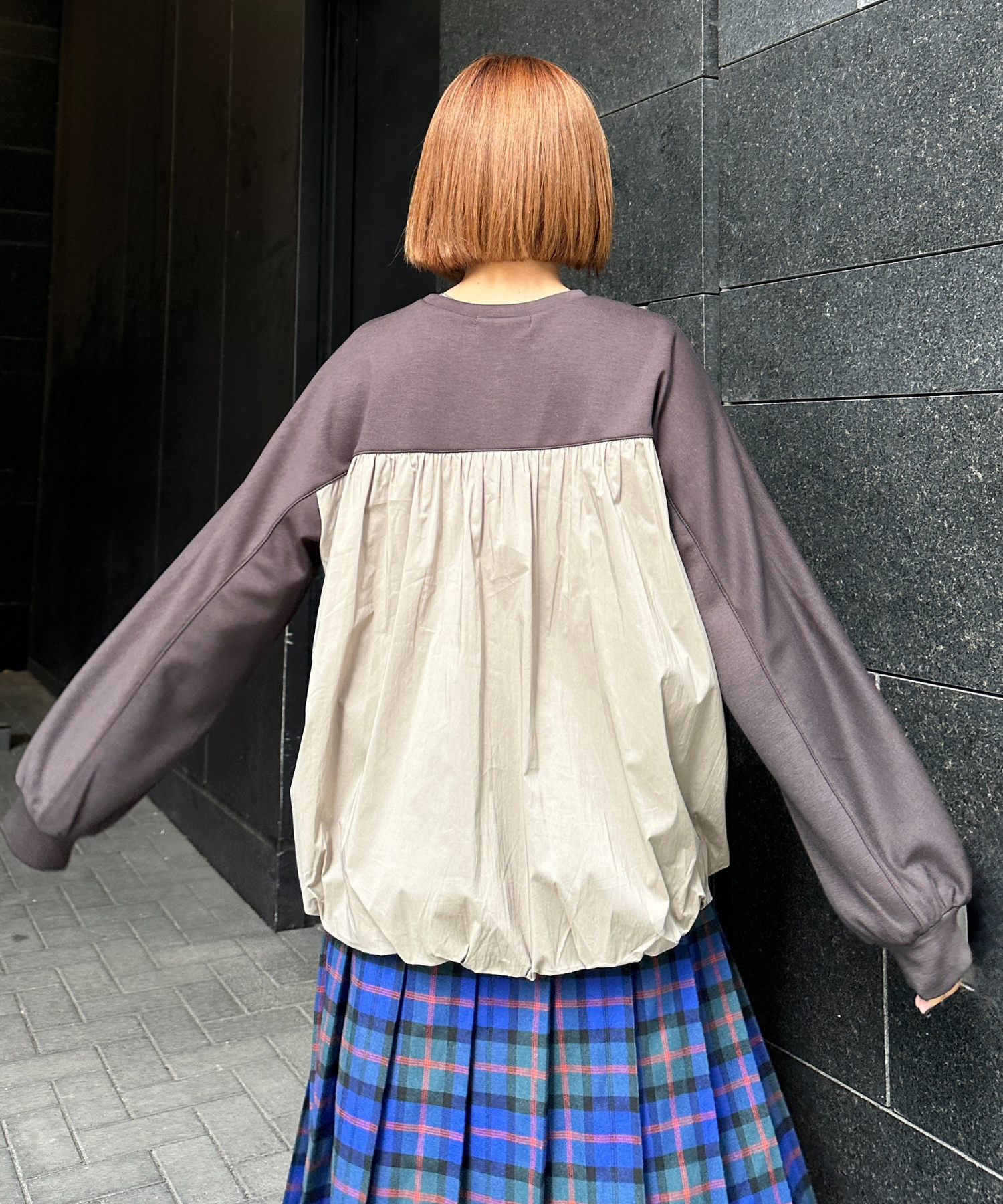 【FONT LAB】バックバルーンドッキングカットソー