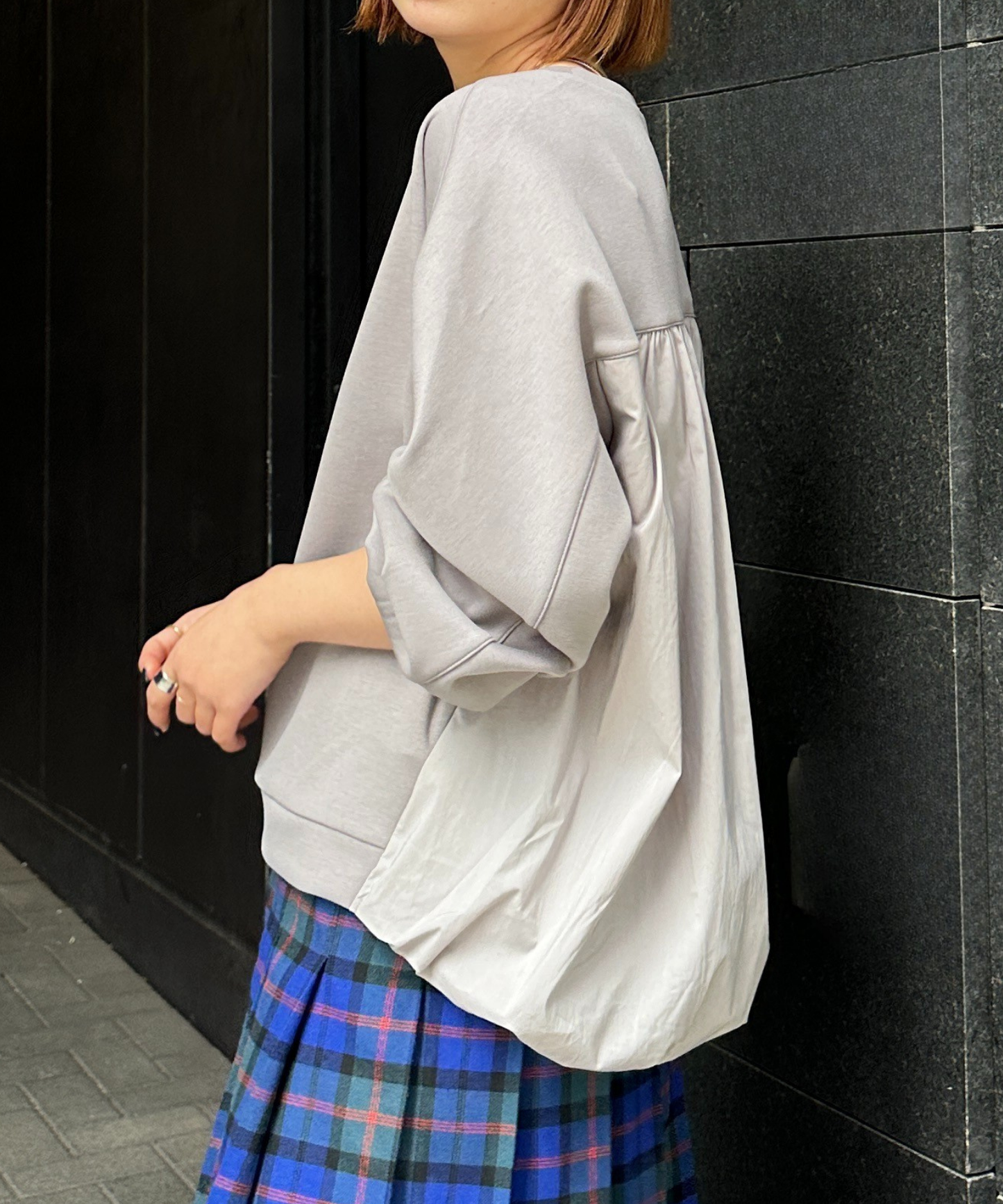 【FONT LAB】バックバルーンドッキングカットソー