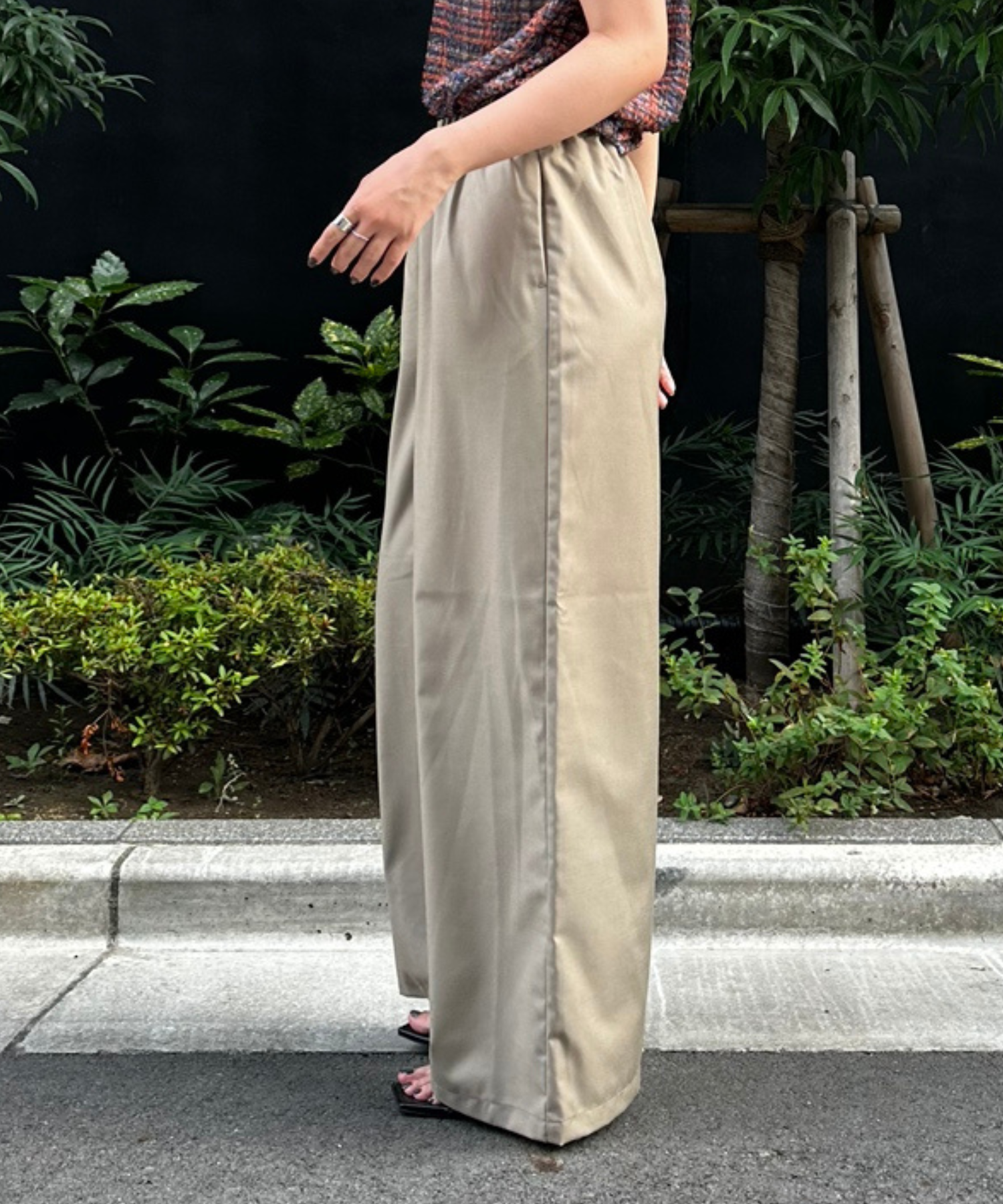 12-5890【FONT LAB】ウエストタックワイドパンツ