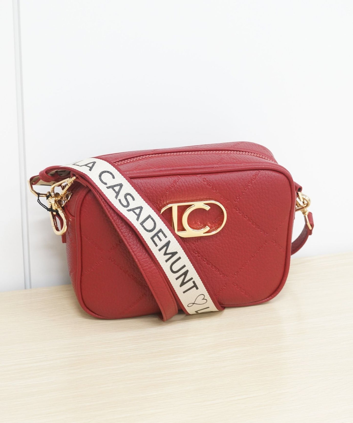 83-6368【LOLA CASADEMUNT 】キルティングフェイクレザーBAG