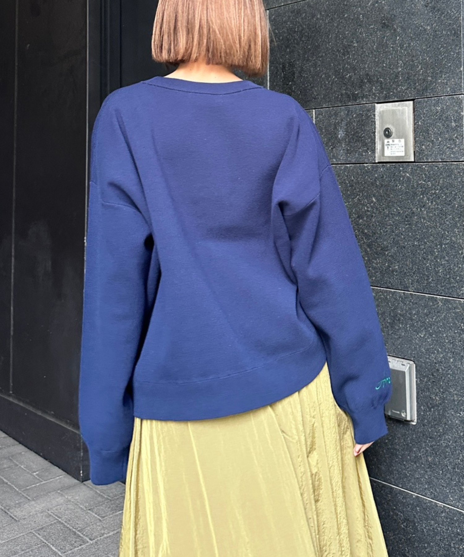 【FONT LAB】スウェットライクシェニールロゴニット