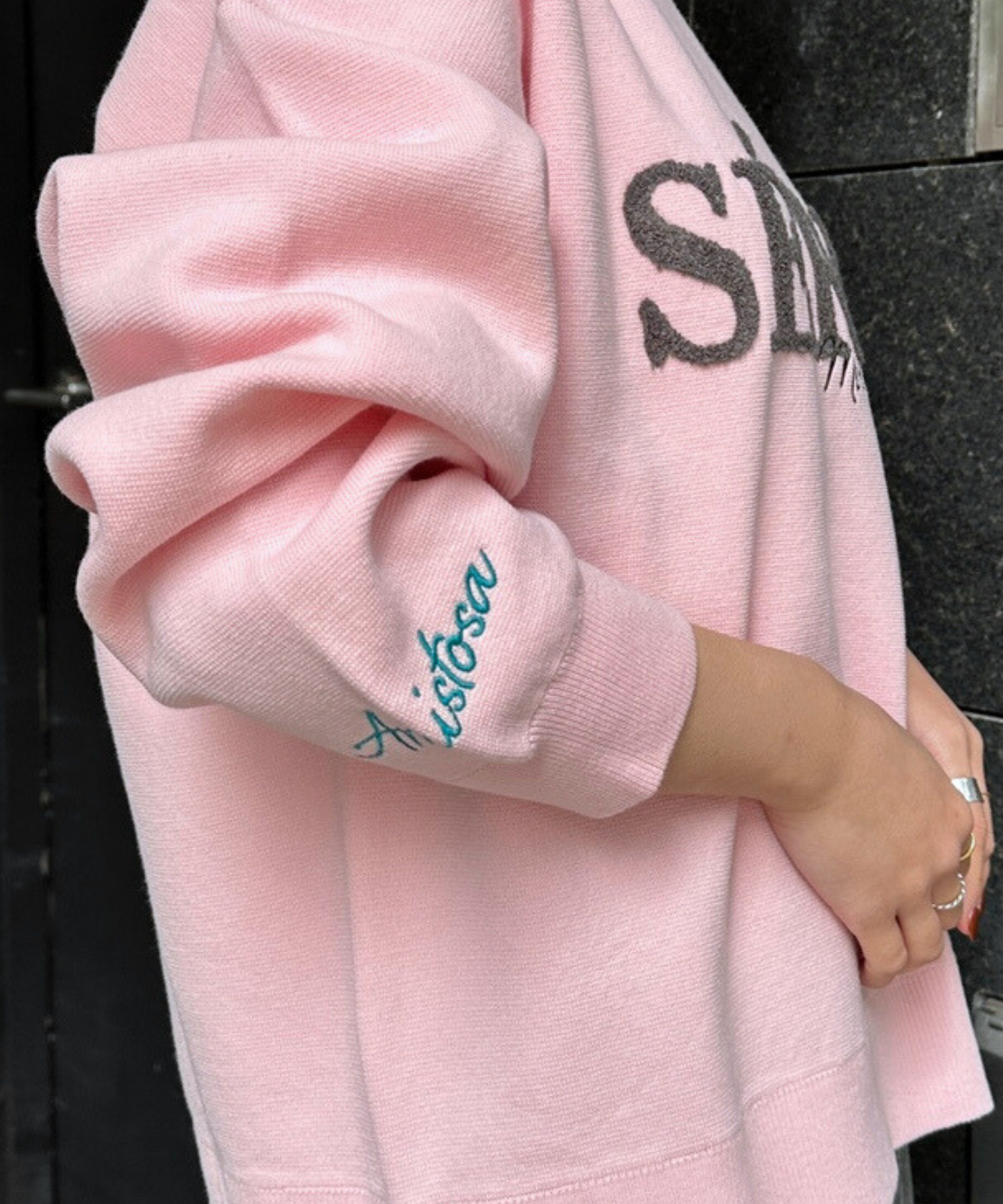 【FONT LAB】スウェットライクシェニールロゴニット