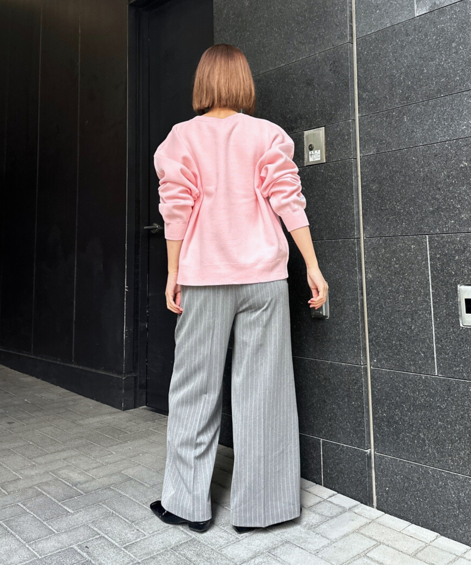 【FONT LAB】スウェットライクシェニールロゴニット