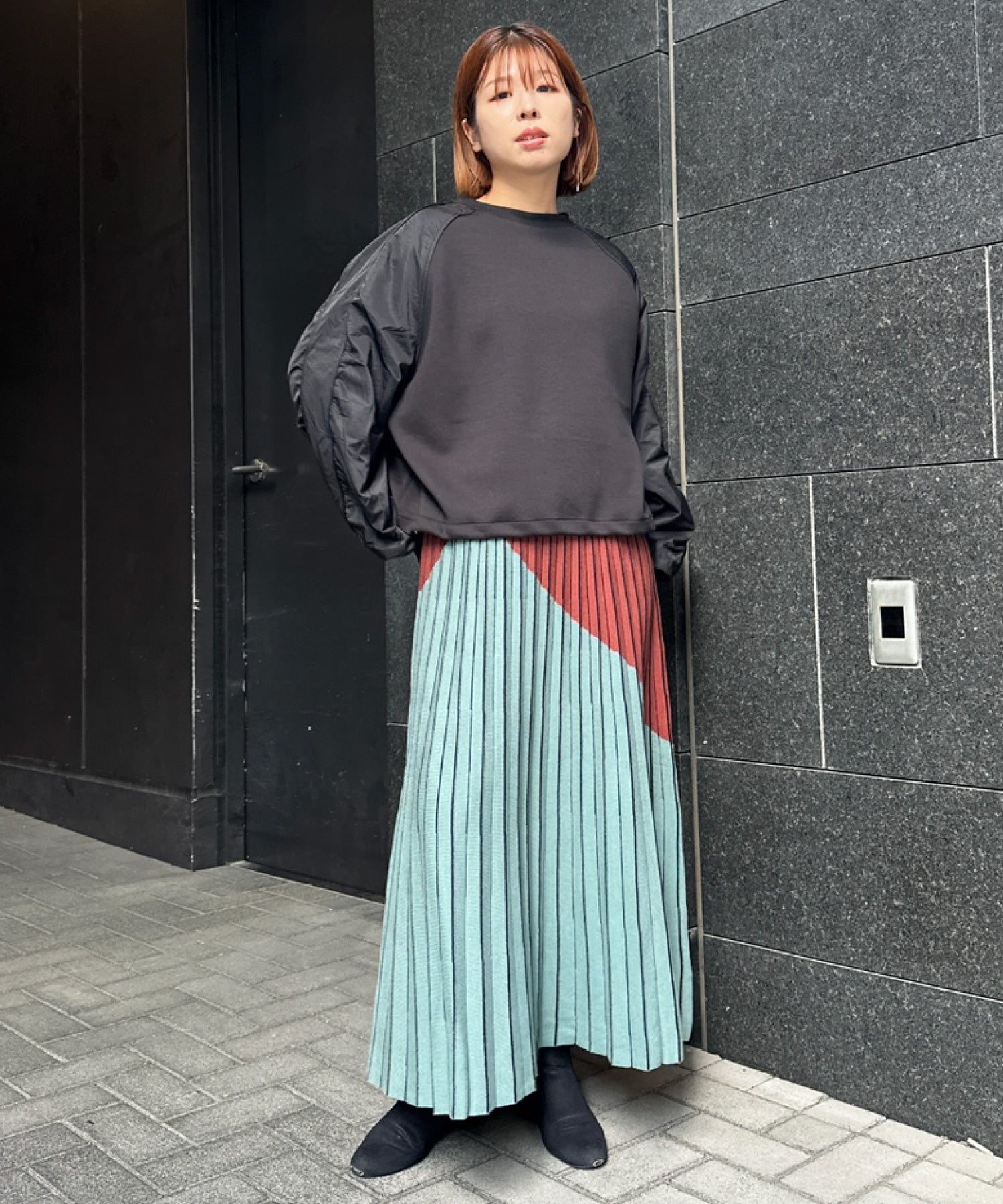 【FONT LAB】ダンボール×ナイロンコンビスウェット