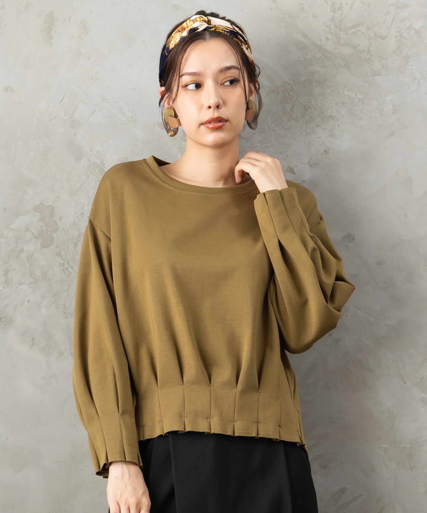 レディース タック クロップド トップス｜JETSET SOLO PLUS(ジェットセットソロプラス) 公式通販｜レディース ファッション きれいめカジュアル