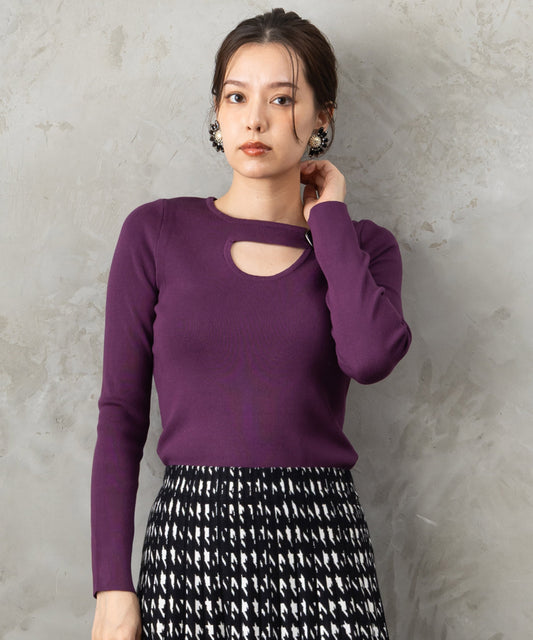 51-5660【SKATIE】ボタンデザインニット