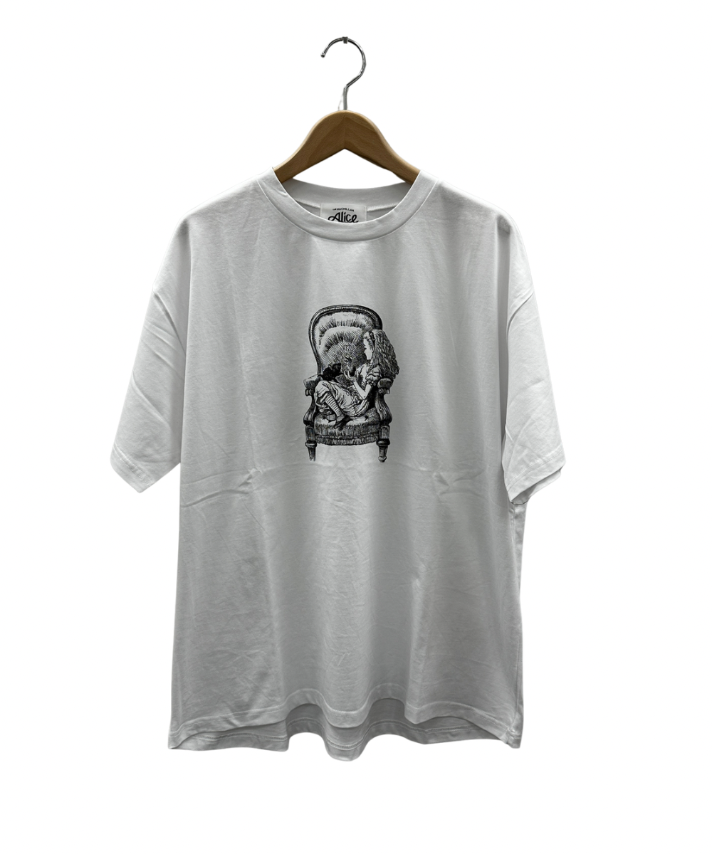 21号(6L～) [Rogique]THE MACMILLAN Alice モノクロアリスプリントスペードトランプ刺繍Tシャツ