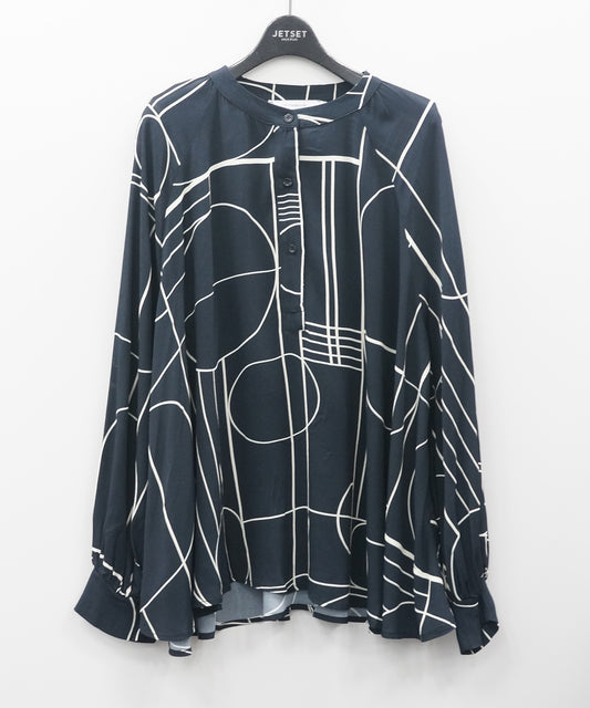 01-5927【la fée maraboutée】【周年】ラインアートバンドカラーブラウス