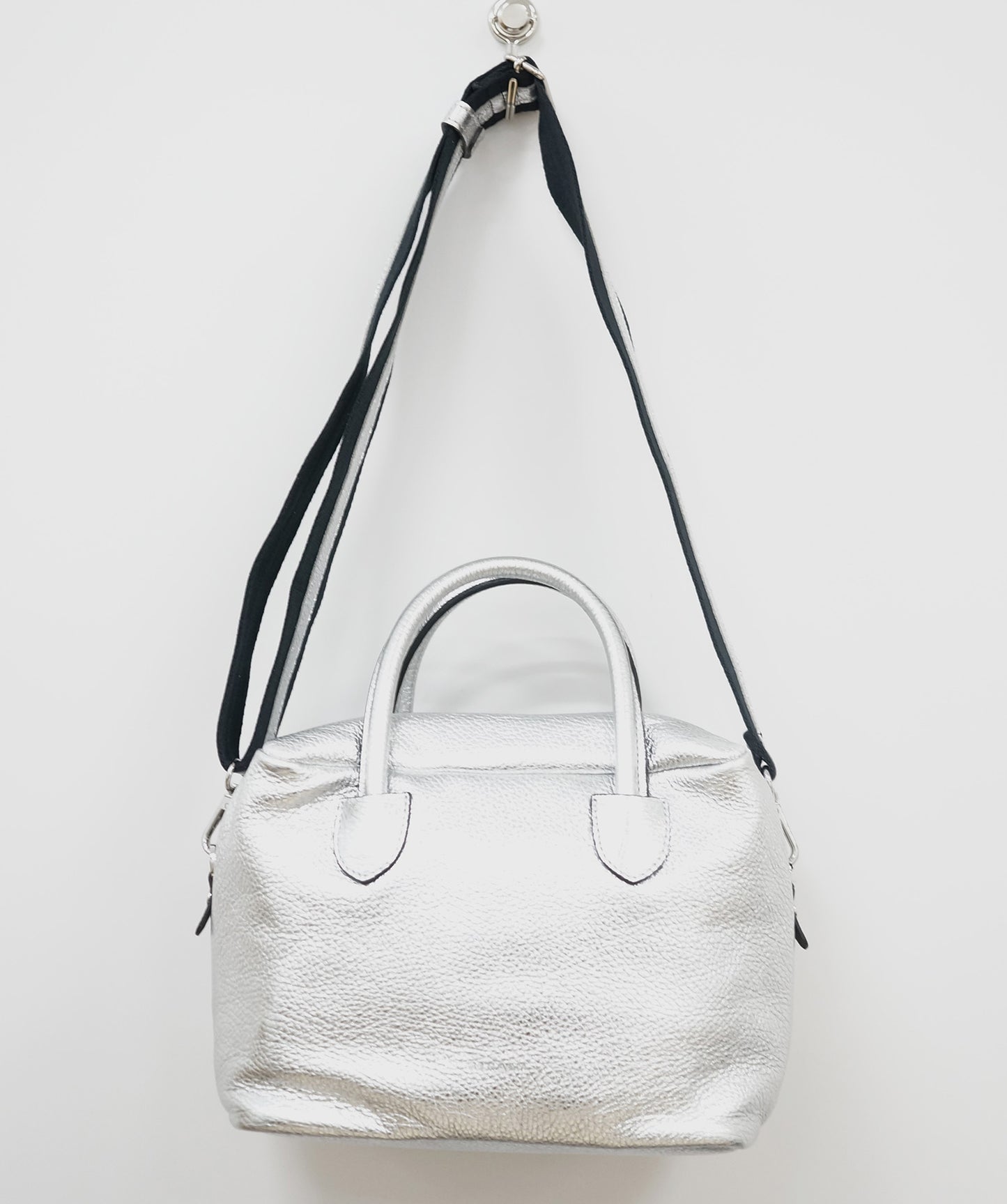 83-6406【RIPANI】【周年】メタリックレザー2WAYスクエアBAG