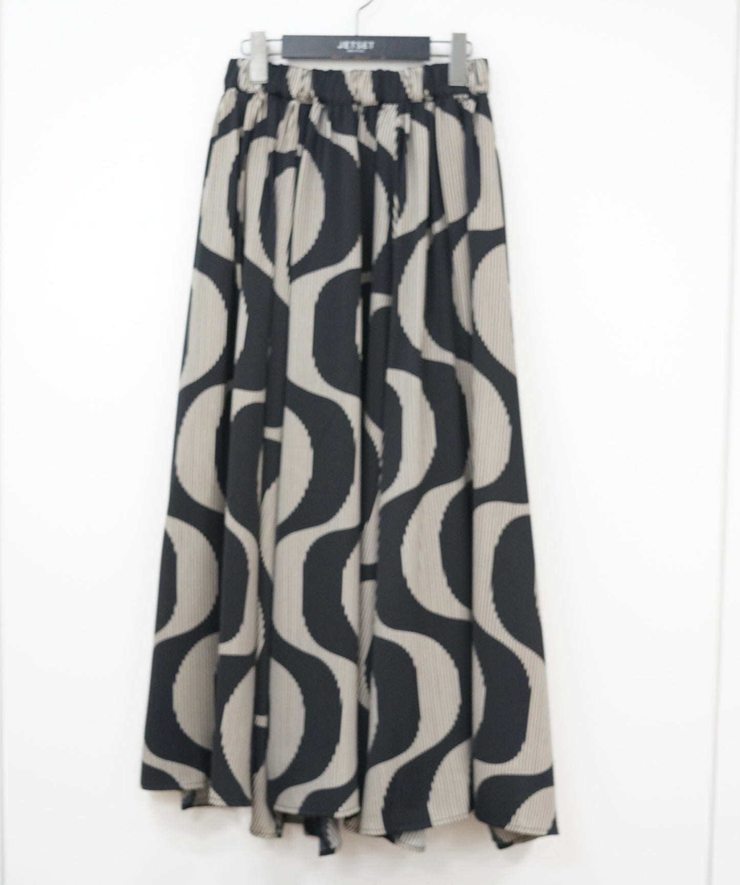 14-1901【JETSET SOLO PLUS】【周年】ウエーブストライプボリュームスカート