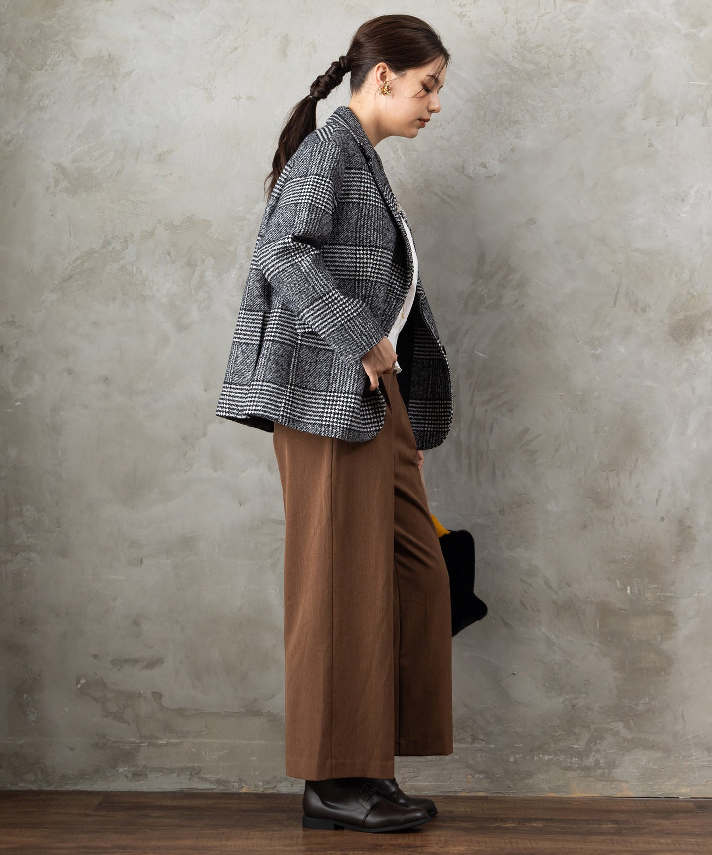 12-1892【JETSET SOLO PLUS】2WAYピーチツイルワイドパンツ