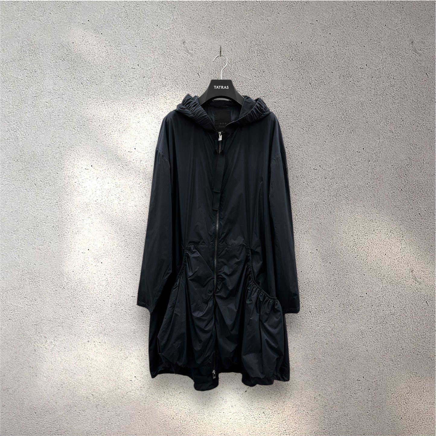 TATRAS ロングフーディーコート