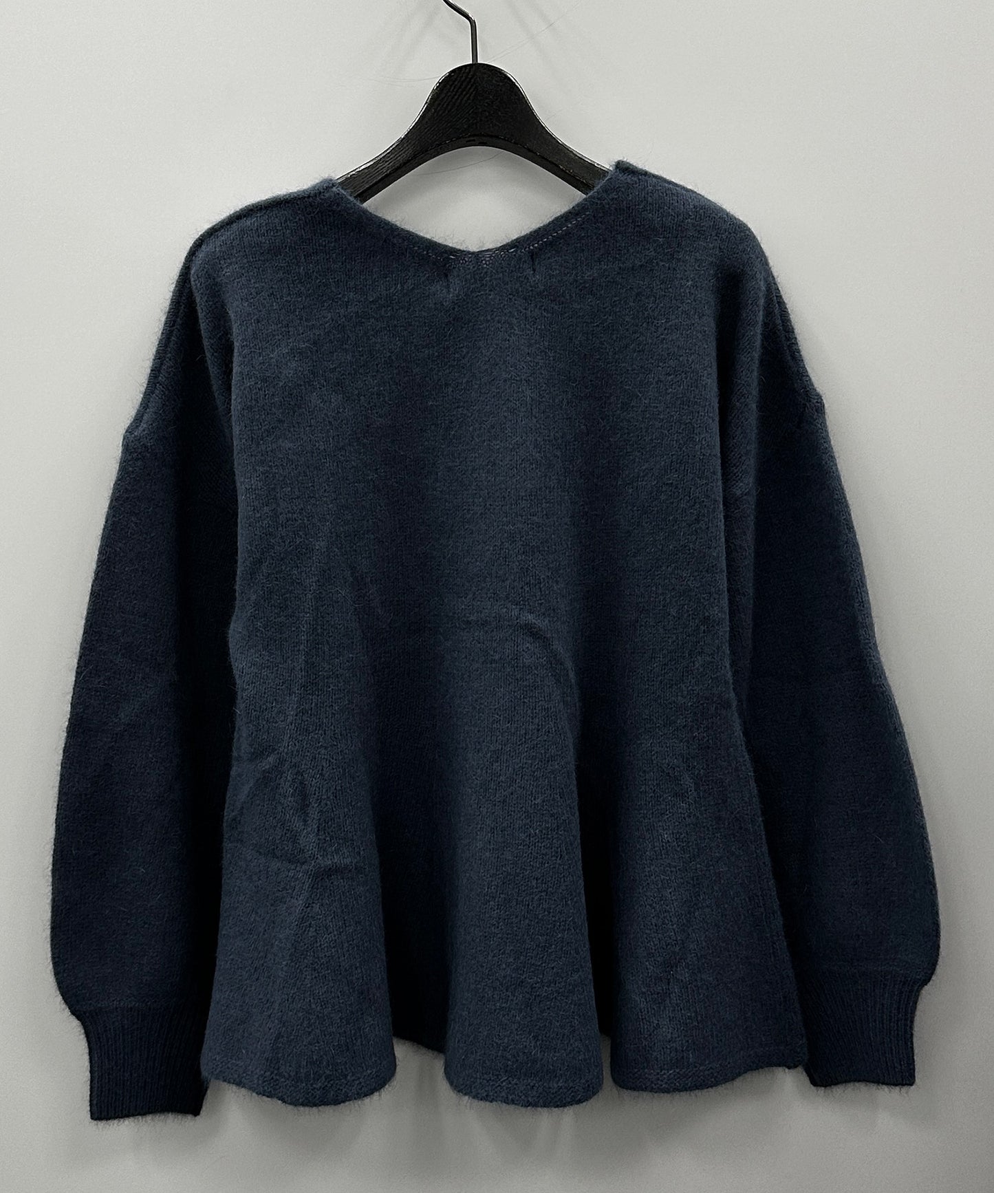 51-5678【FONT LAB】[周年]FOXブレンドペプラムニット