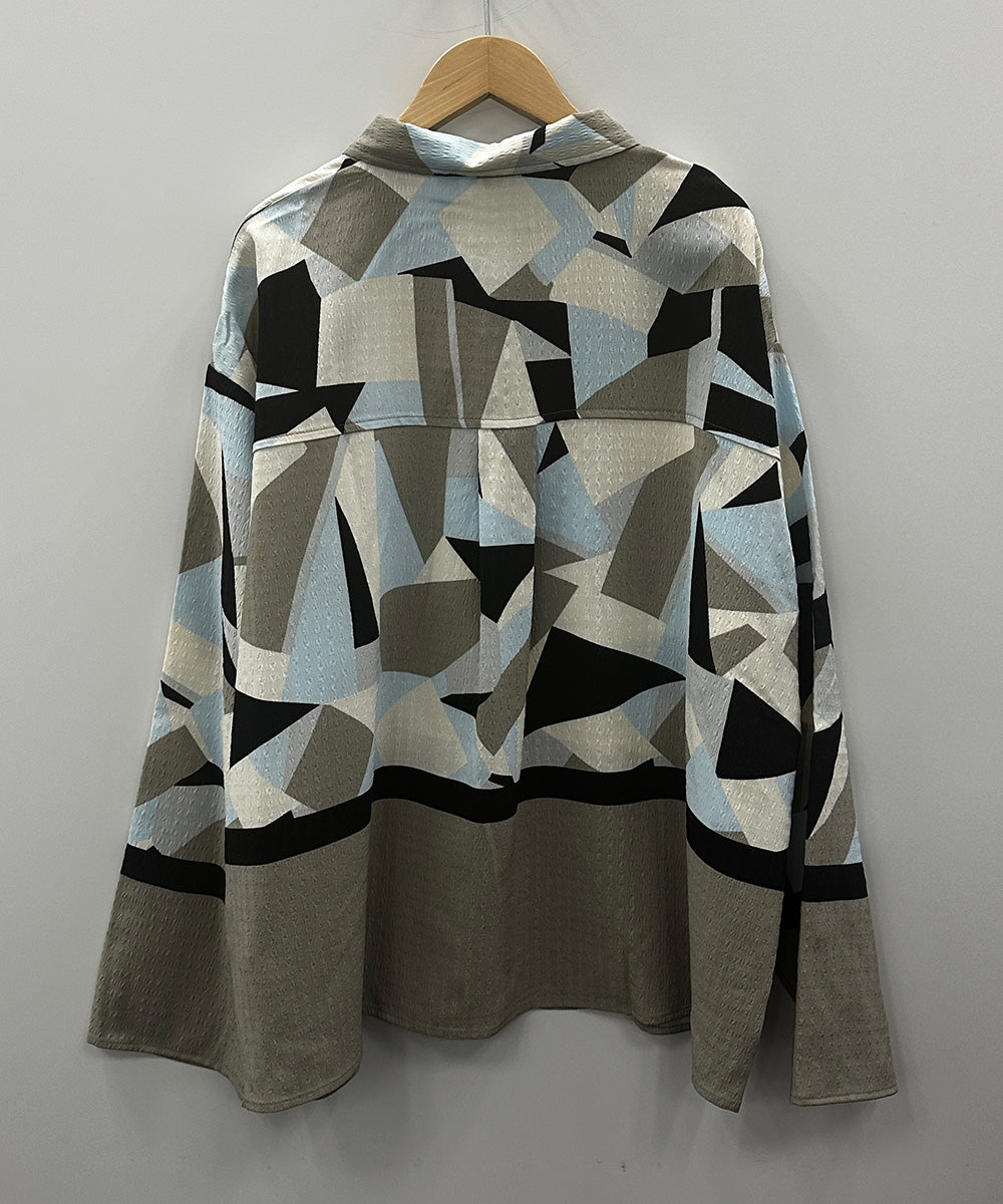 01-6710 b.young [リミサロ]ジオメトリックプリントシャツ