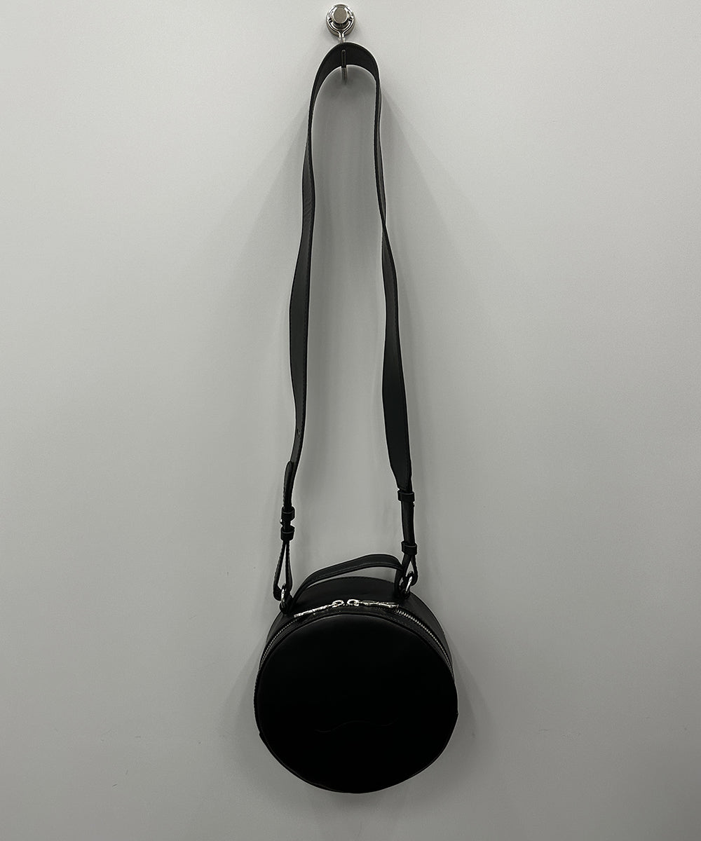 83-3272 SKFK [リミサロ]レザーラウンドショルダーバッグ