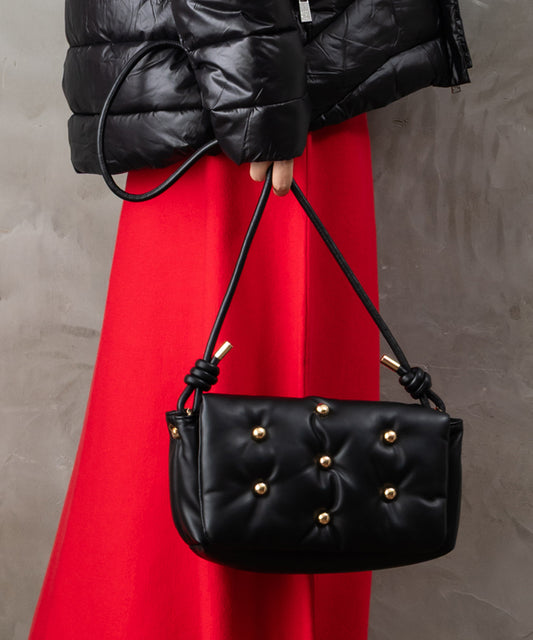 83-6369【LOLA CASADEMUNT 】スタッズフェイクレザーBAG