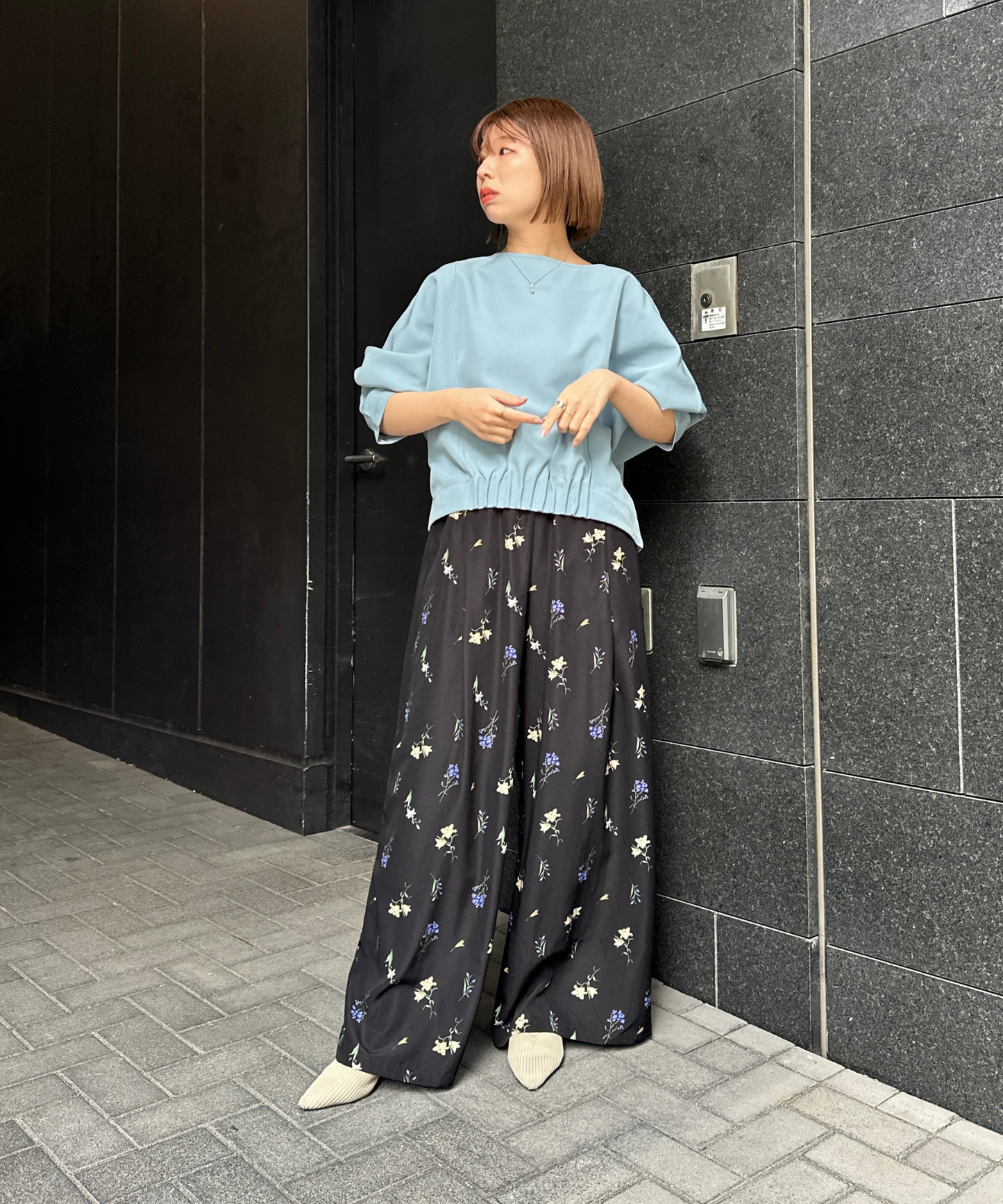 【FONT LAB】ピンタックヘムライトポンチカットソー