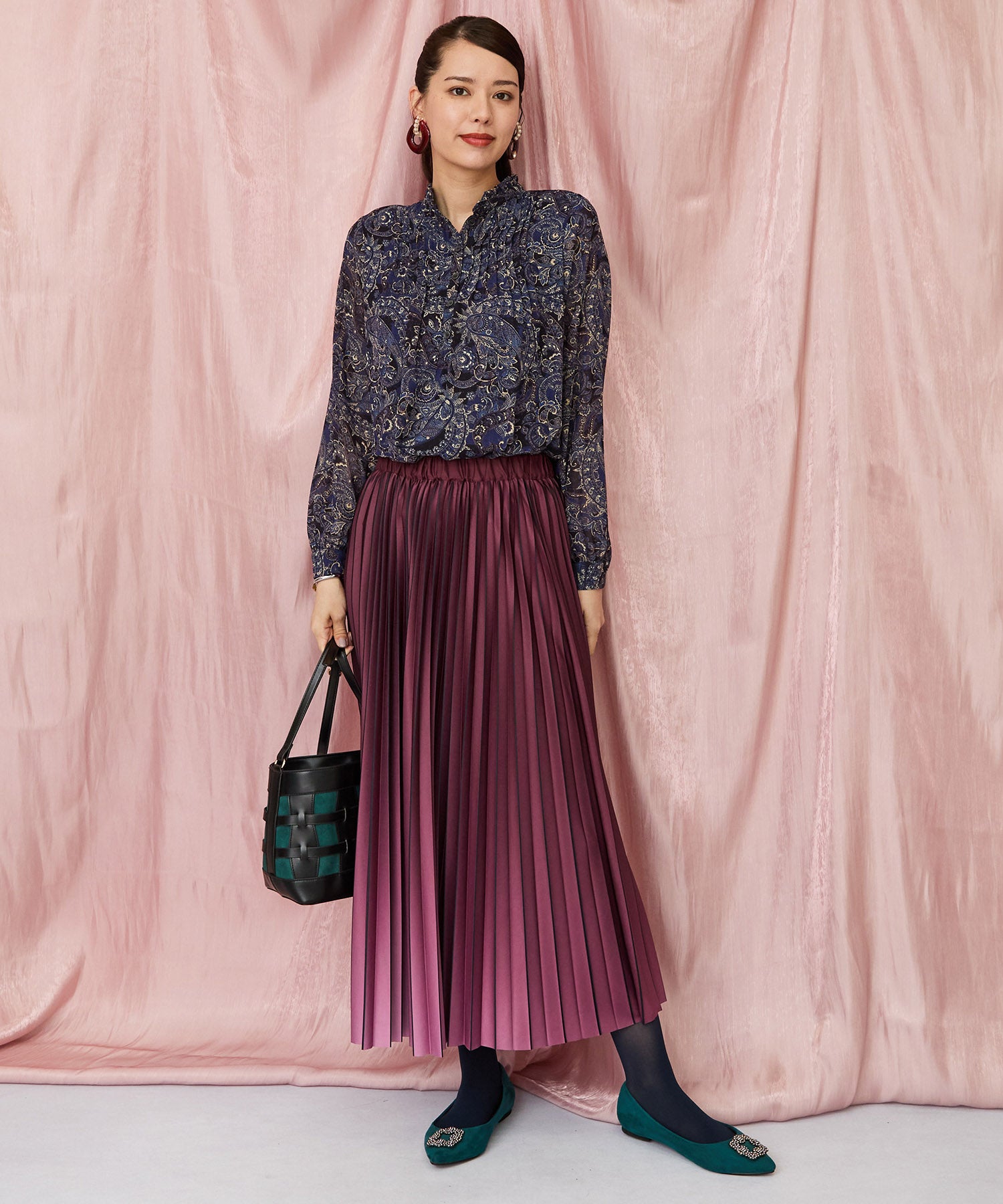 01-5917【ARTLOVE】ペイズリーピンタックブラウス