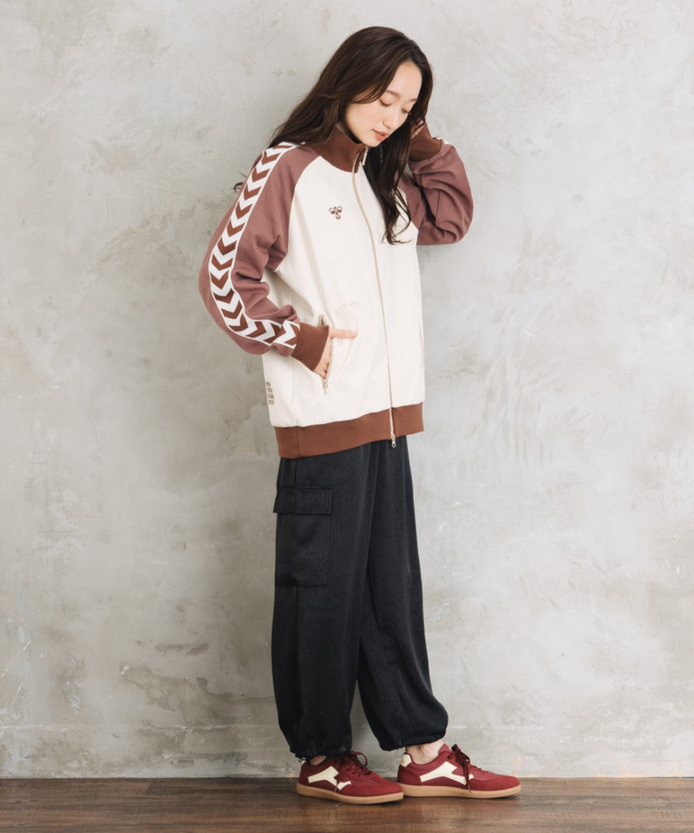 【Web限定】 hummel 【吸汗速乾】テープライントラックジャケット