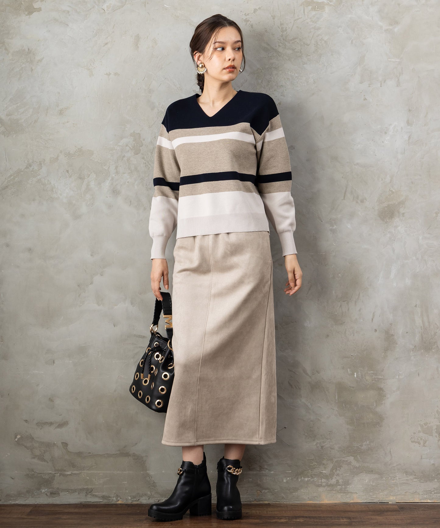 【JETSET SOLO PLUS】マシュマロタッチミラノVネックニット