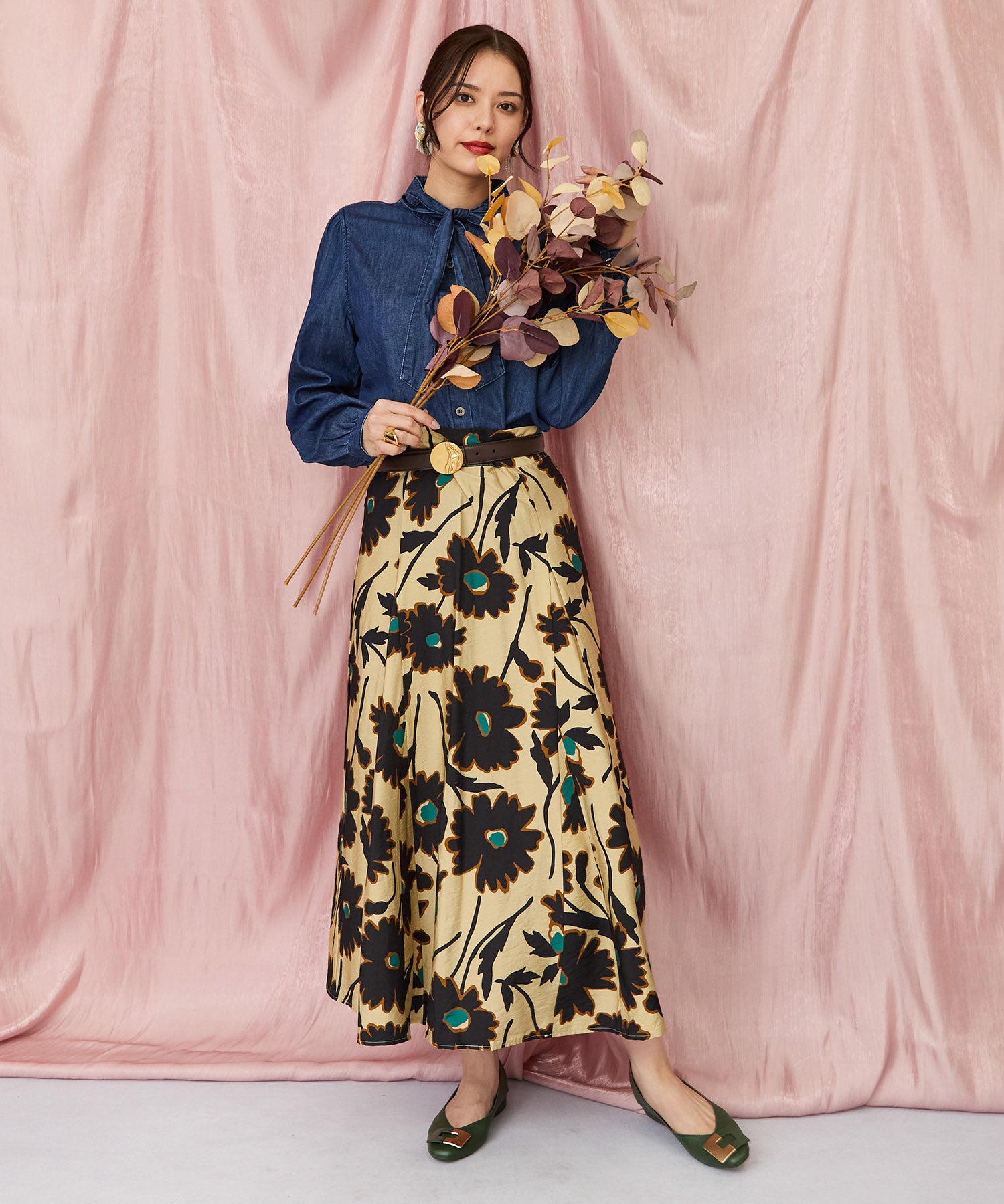 レディース スカート ビッグフラワープリント ｜JETSET SOLO PLUS