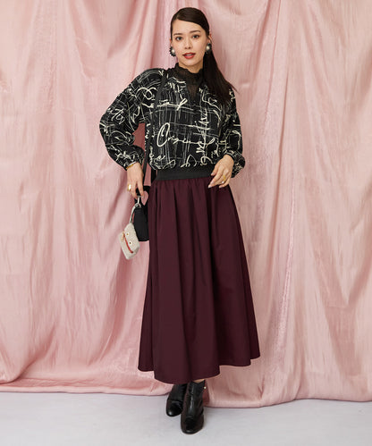 01-5923【FONT LAB】グラフィカルレターリングプリントブラウス