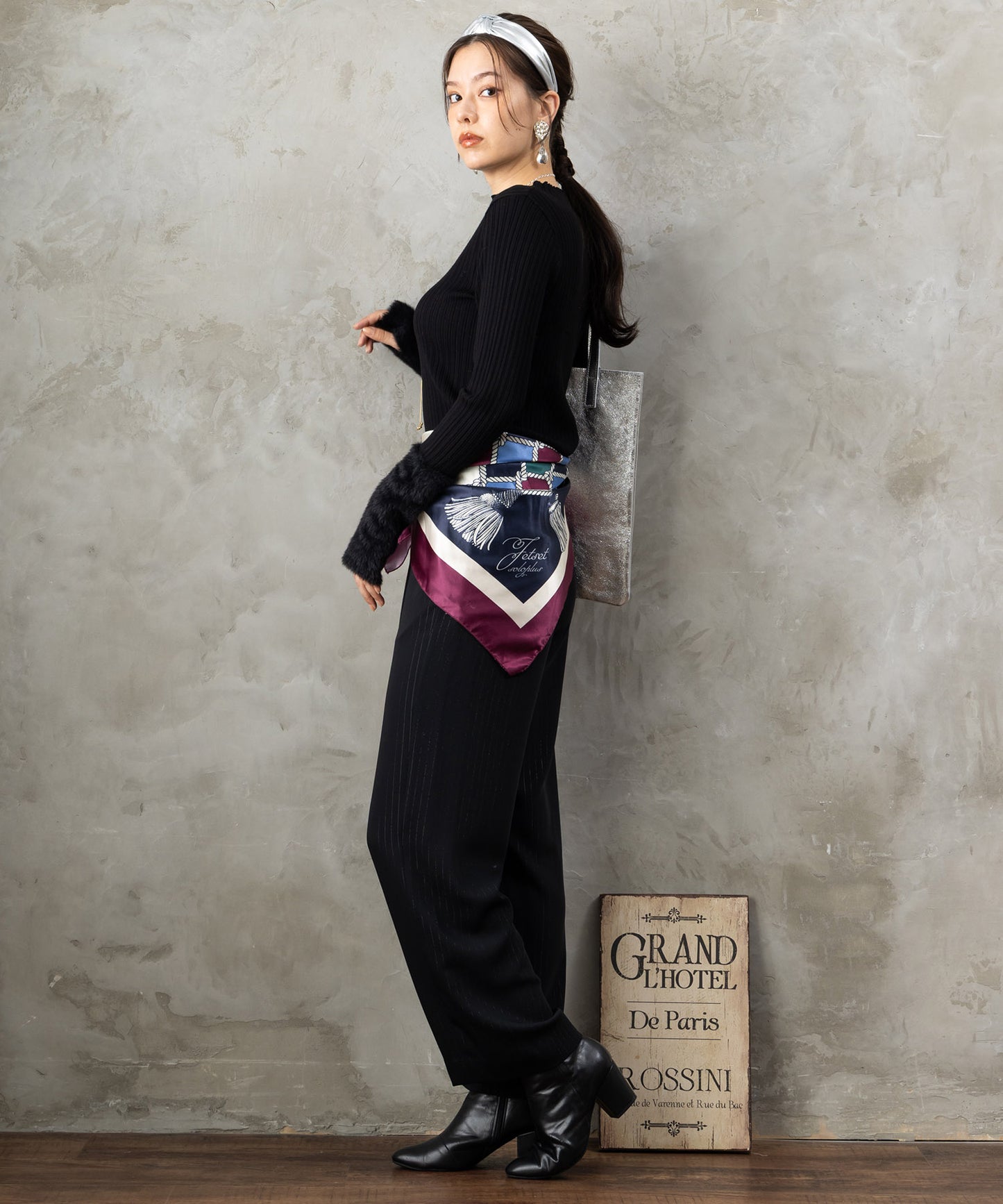 12-1898【JETSET SOLO PLUS】ラメピンストライプイージーパンツ