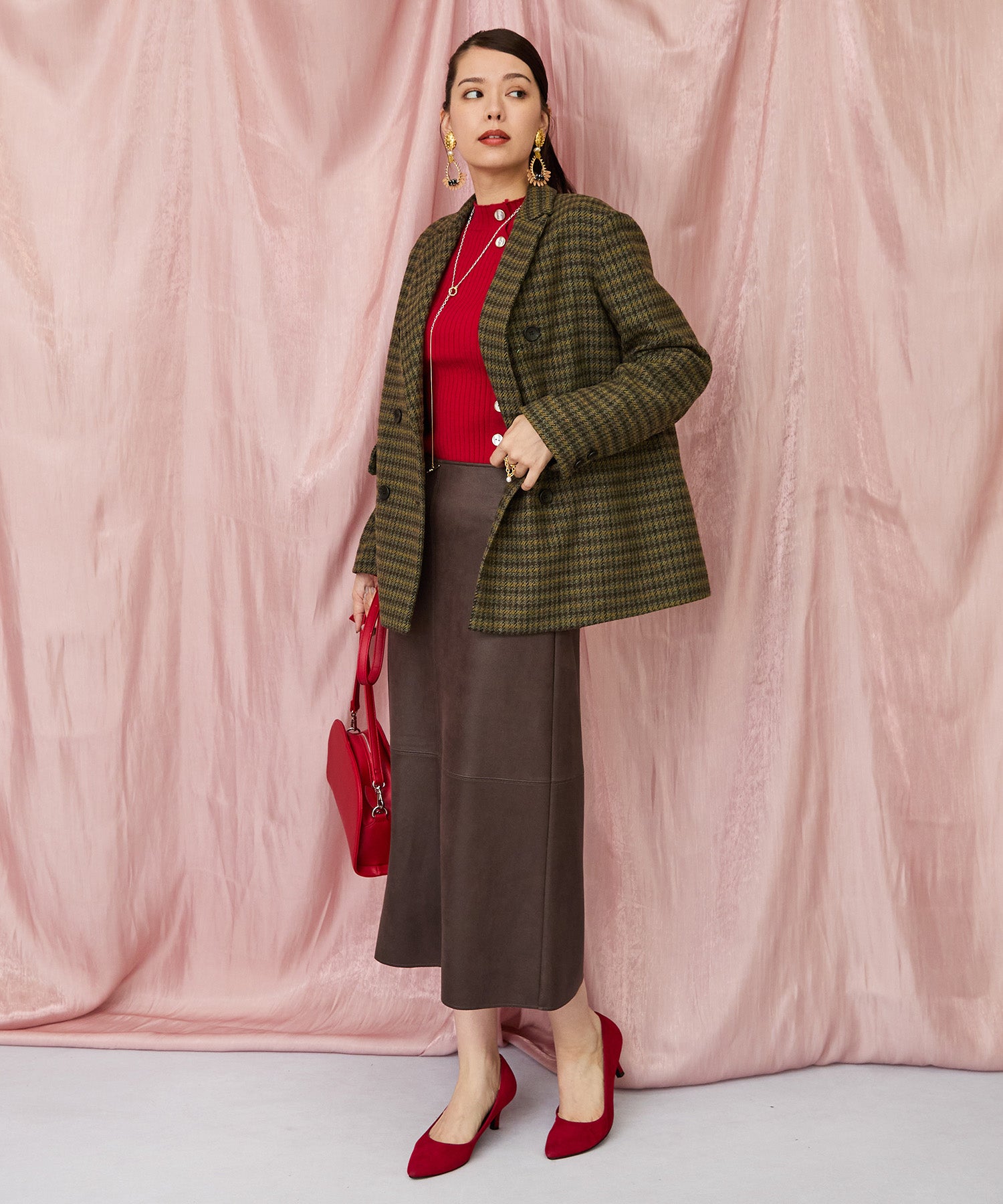 51-5650【FONT LAB】アシンメトリー釦ハイネックリブニット