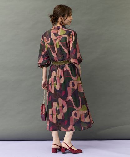 【SKATIE】ジオメトリックプリントウエストレザースカート