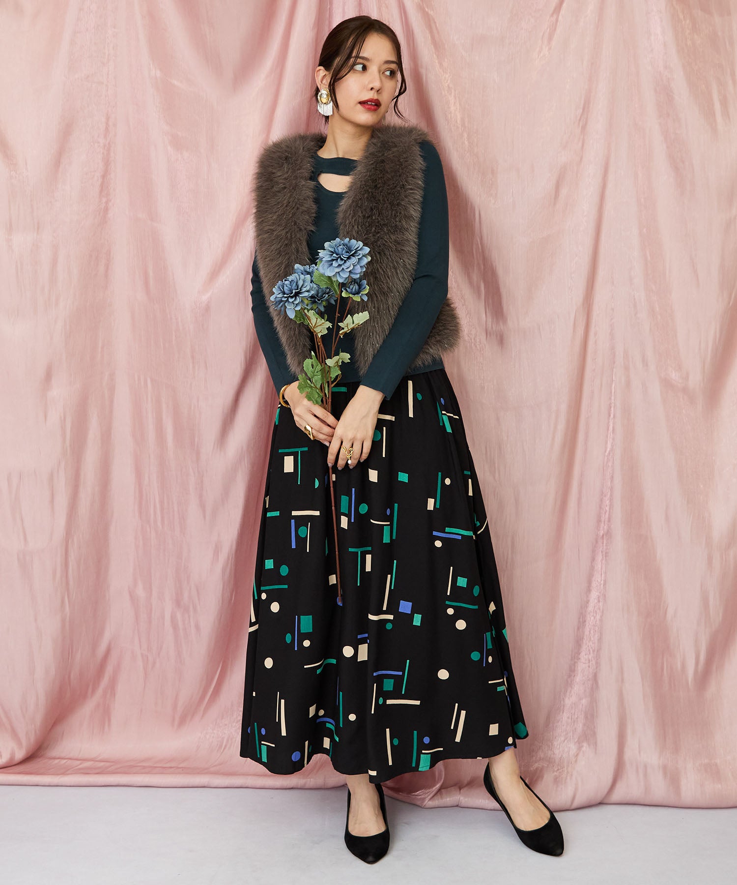 【INDESIGN】ミッドナイトジオメトリーフレアスカート