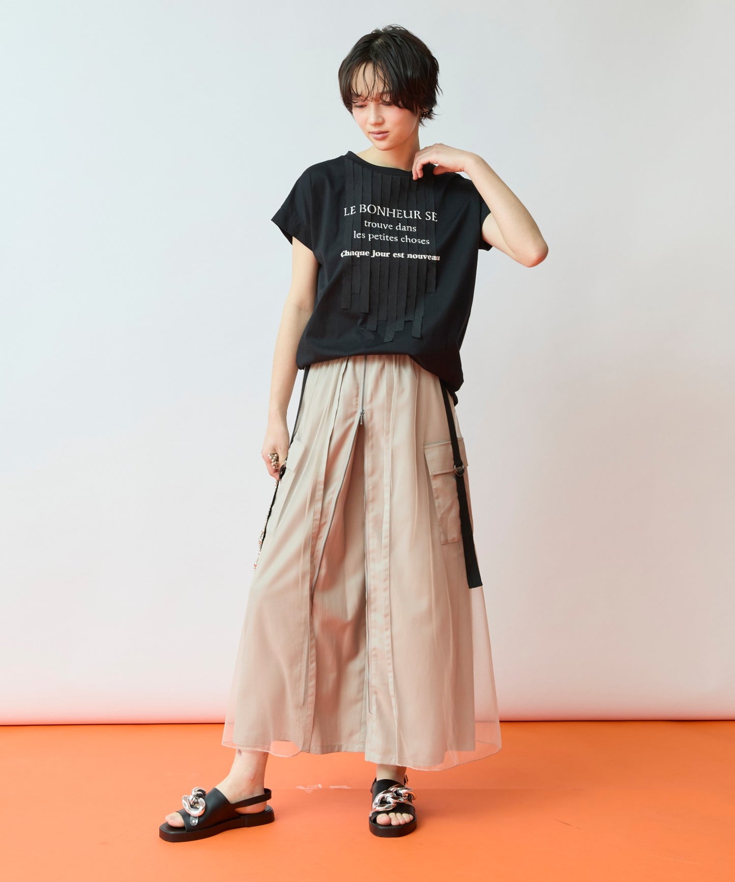 【FONT LAB】テープデザインロゴTシャツ