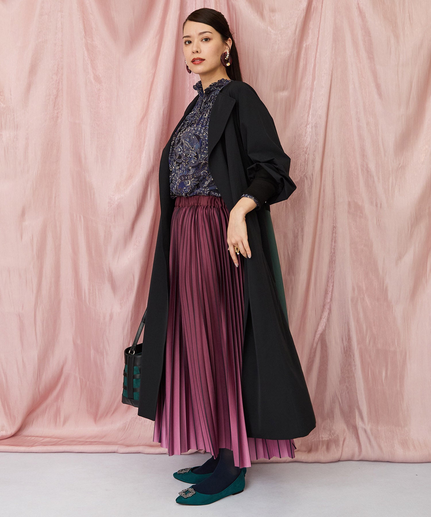 01-5917【ARTLOVE】ペイズリーピンタックブラウス