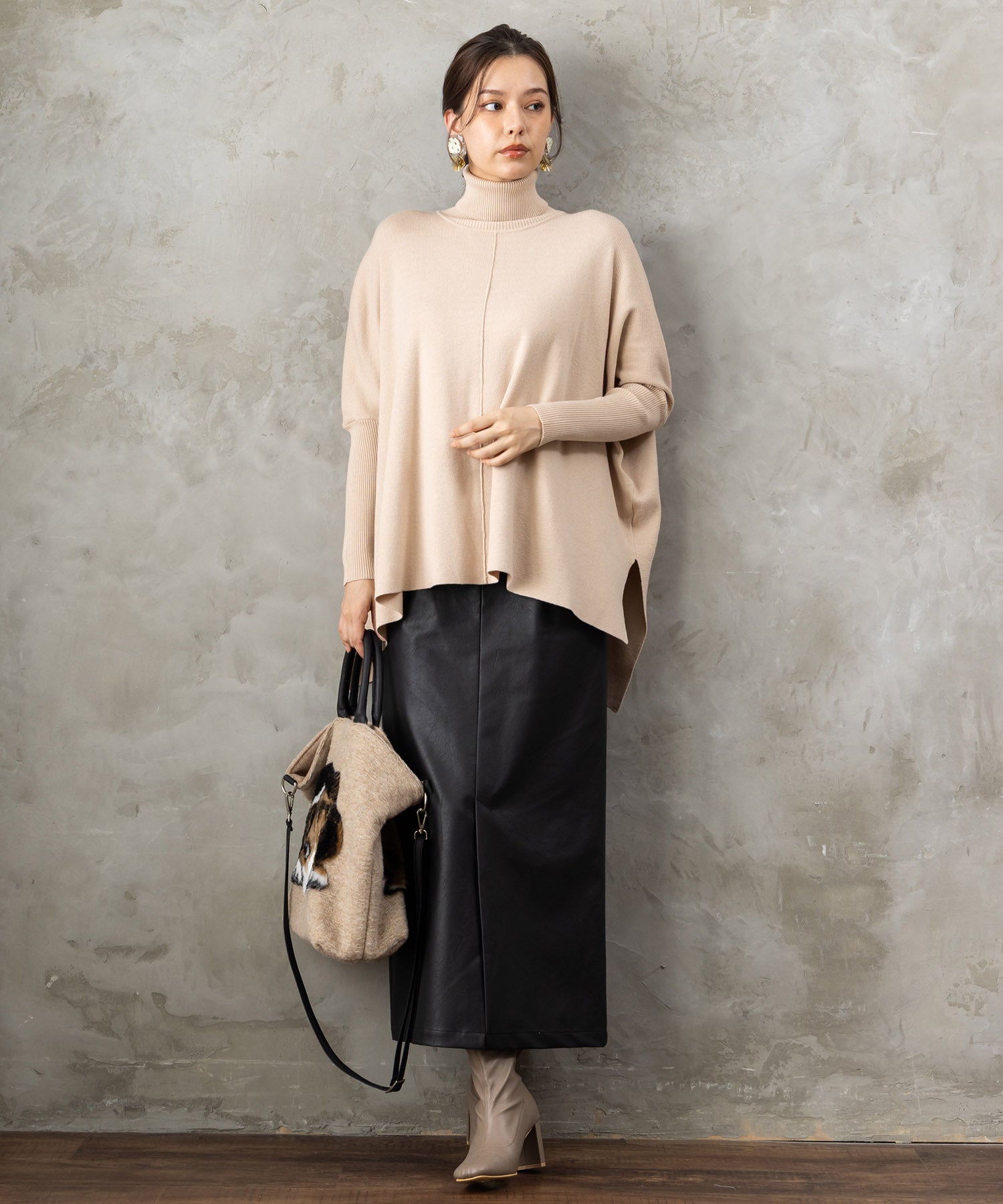 【FONT LAB】抗菌ポンチョニット