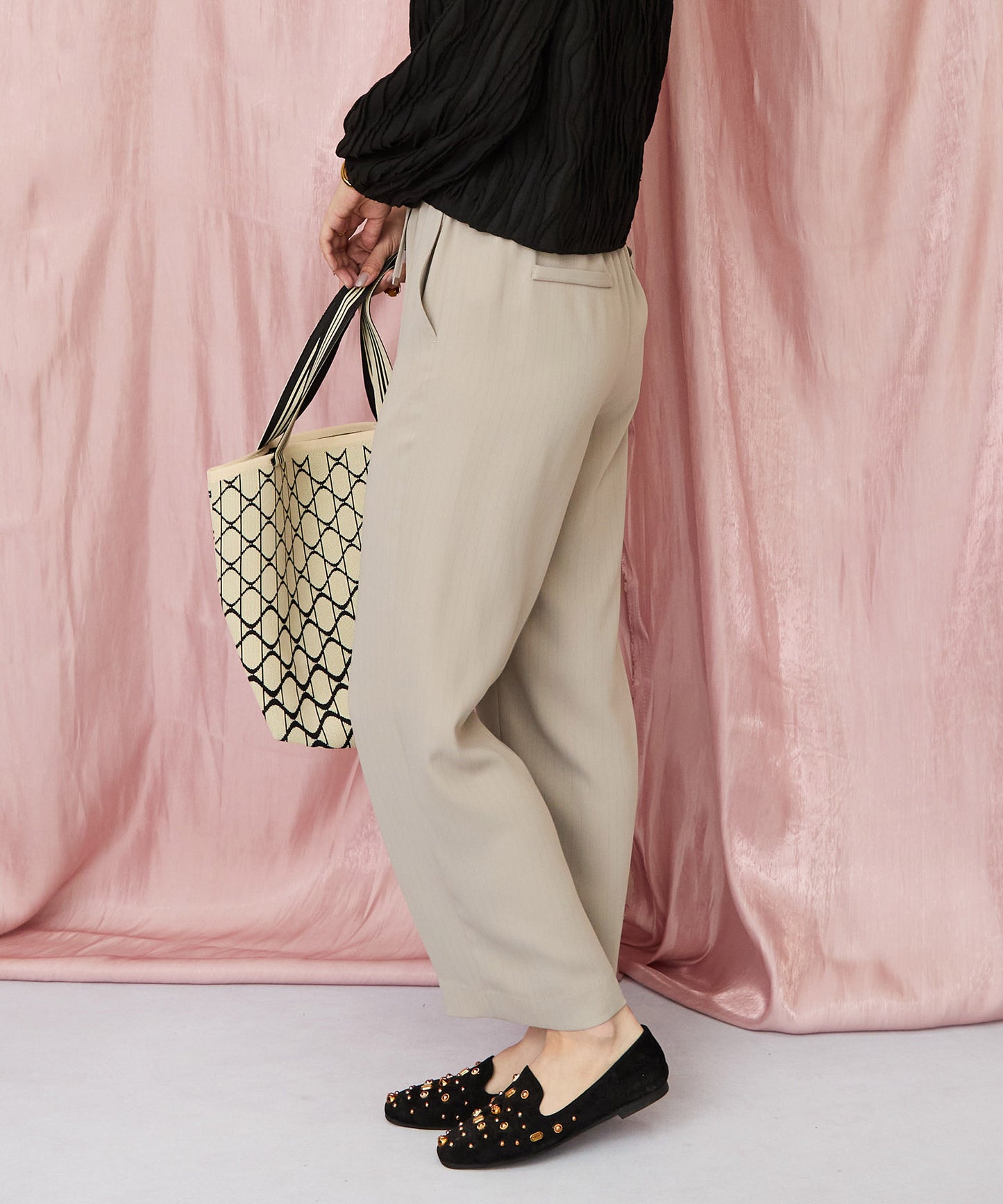 12-1898【JETSET SOLO PLUS】ラメピンストライプイージーパンツ