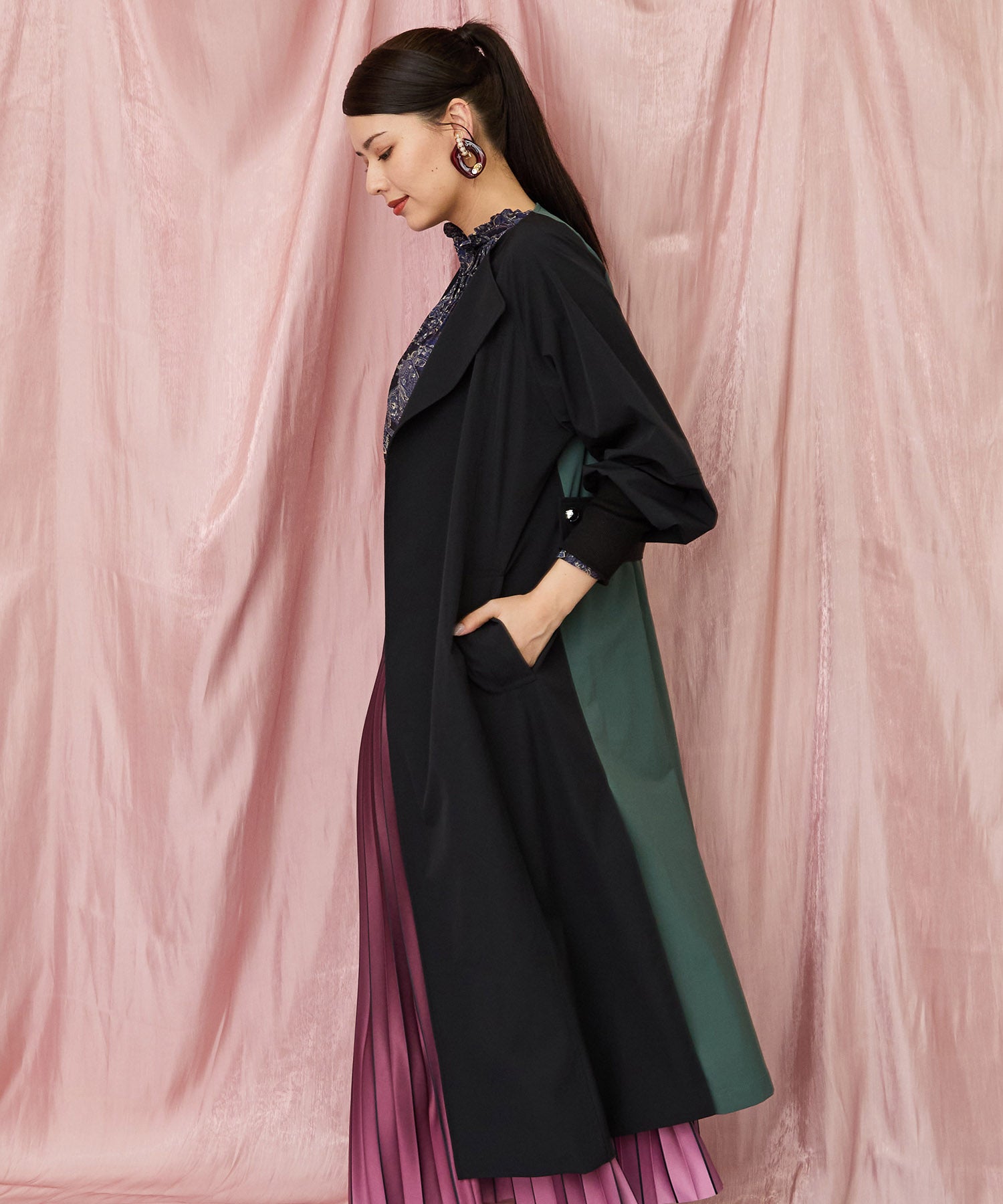 71-5584【FONT LAB】バイカラーリブスリーブコート