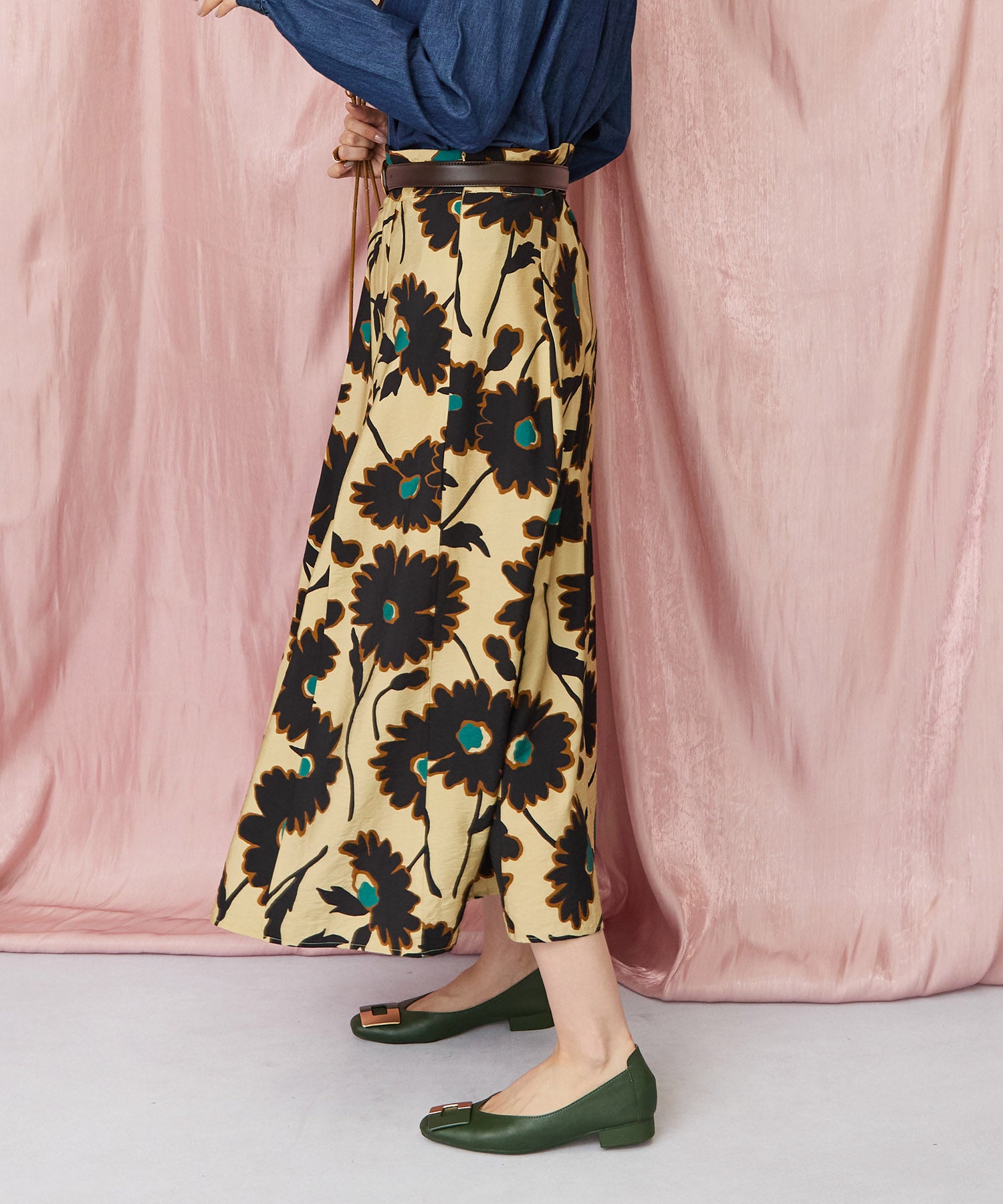 レディース スカート ビッグフラワープリント ｜JETSET SOLO PLUS