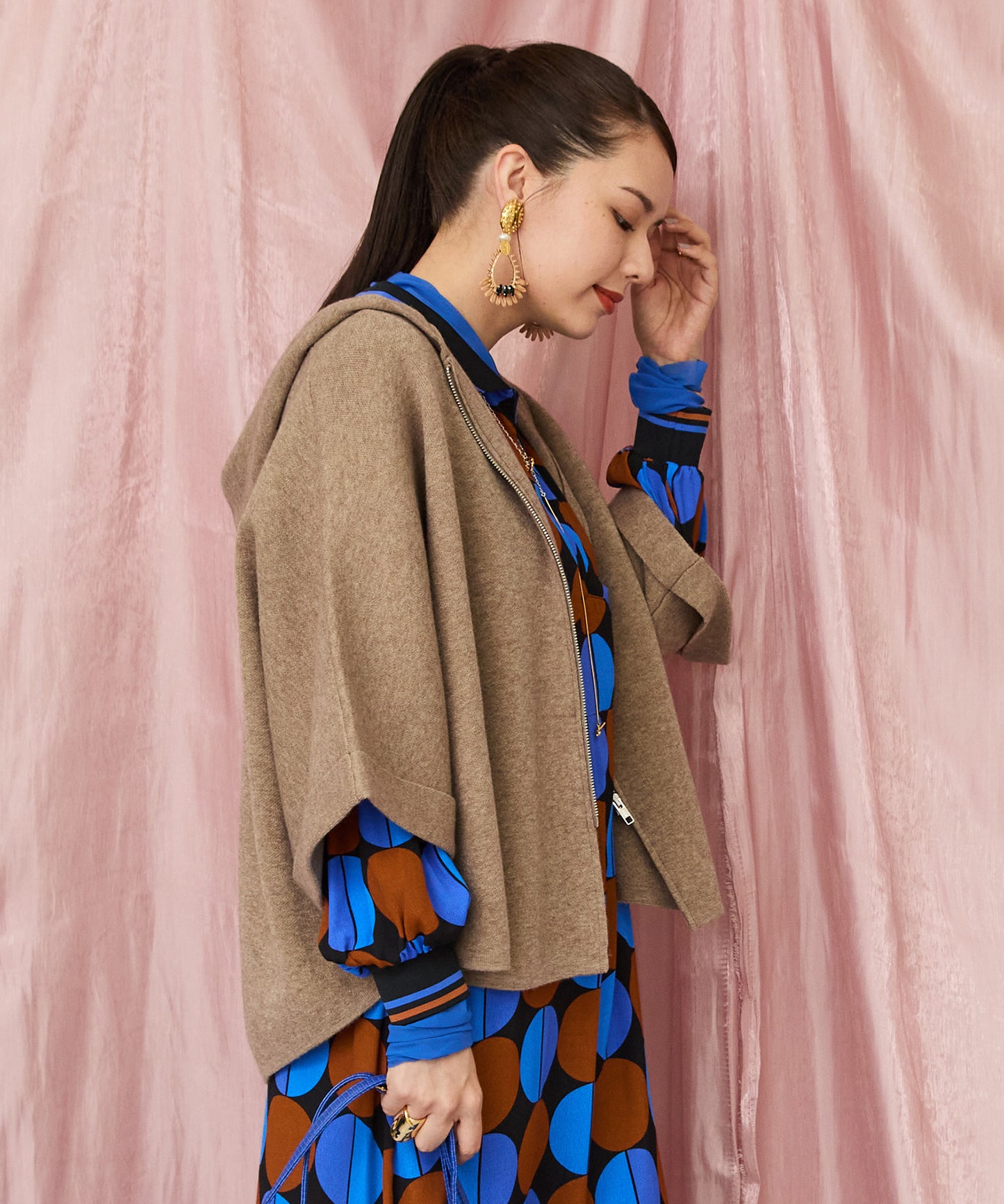 23-5230【FONT LAB】Wジャガードポンチョフーディコーディガン