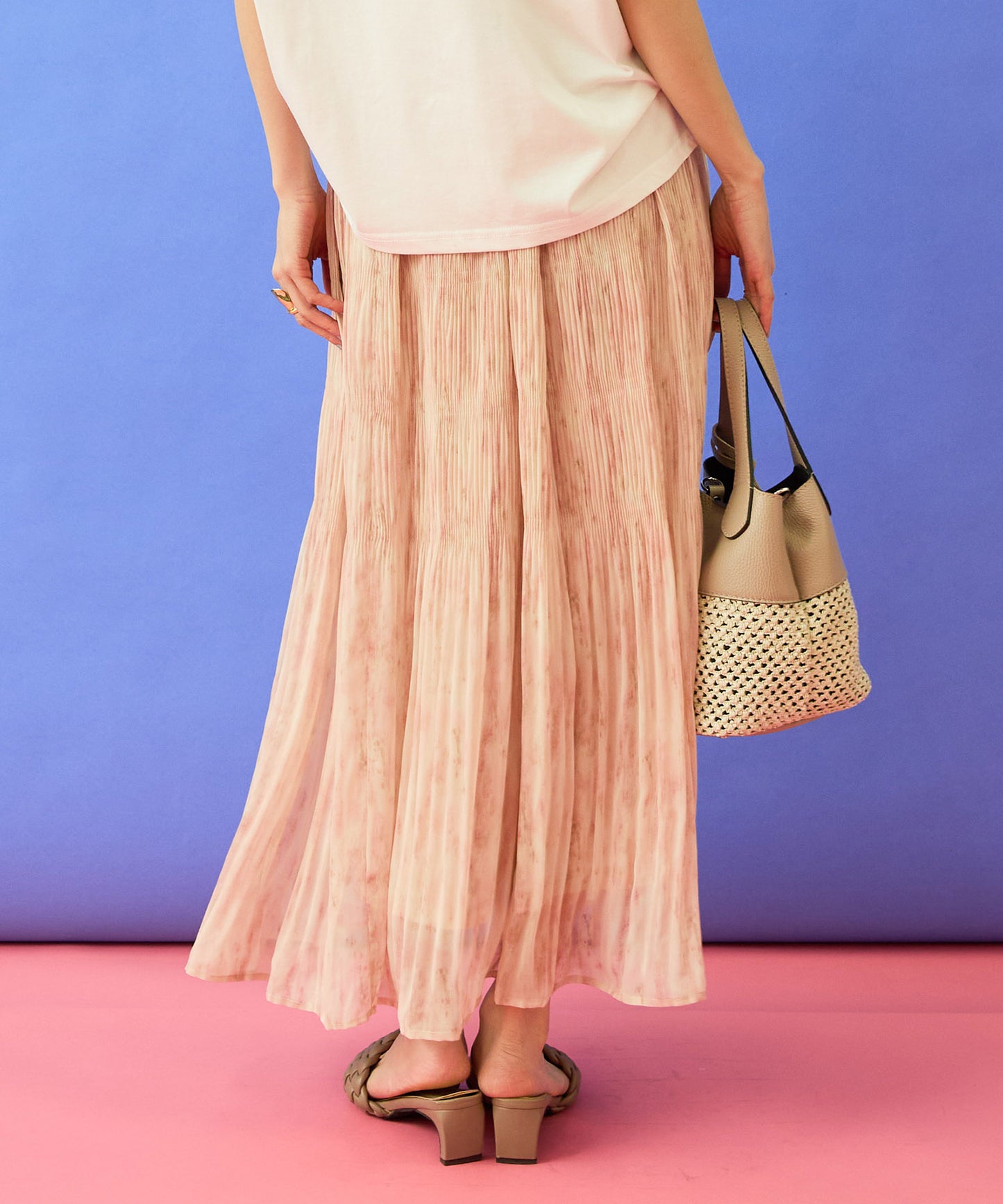 14-5926　【FONT LAB】ストリークプリントマジョリカプリーツスカート