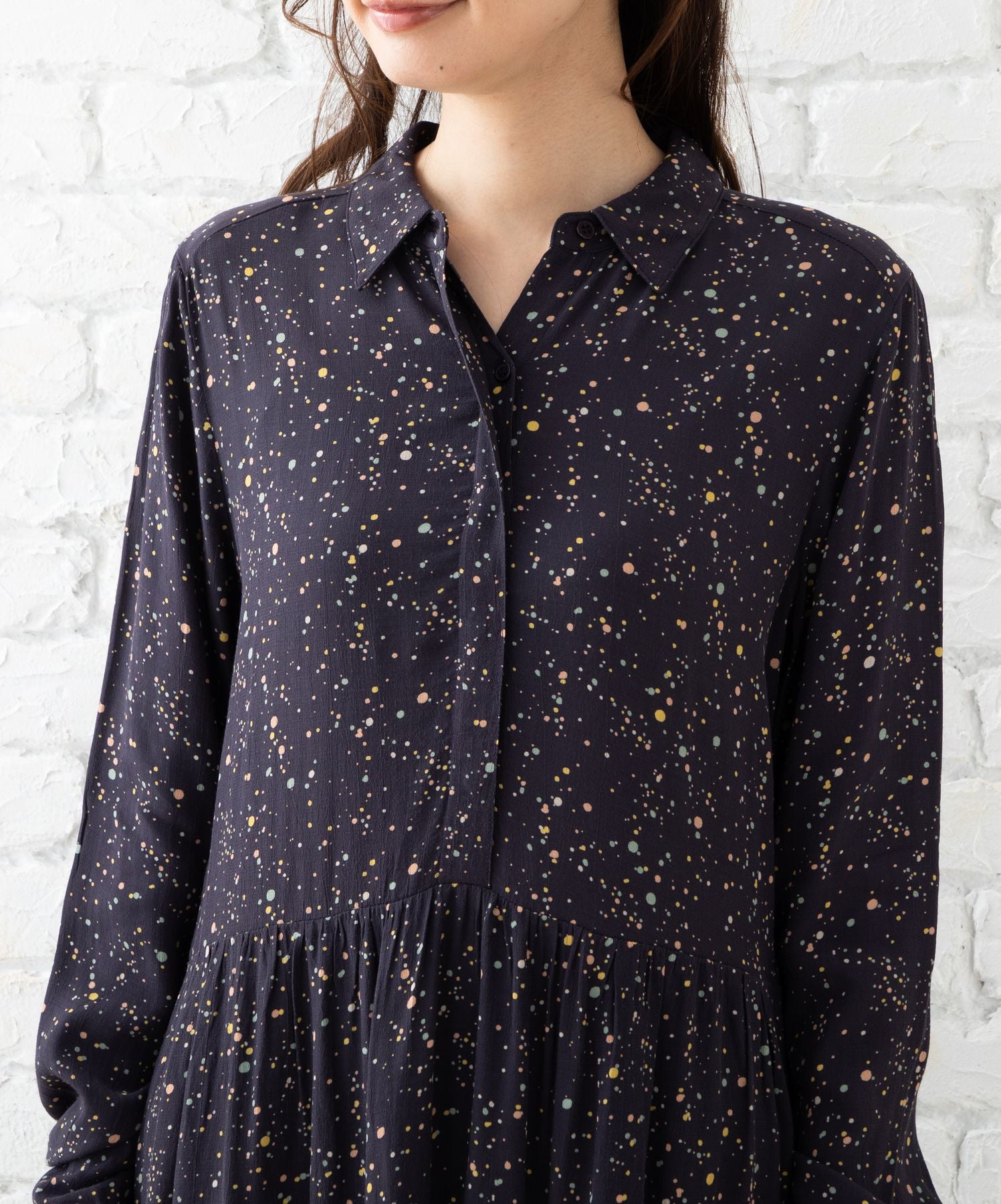 indi & cold カラフルドットワンピース